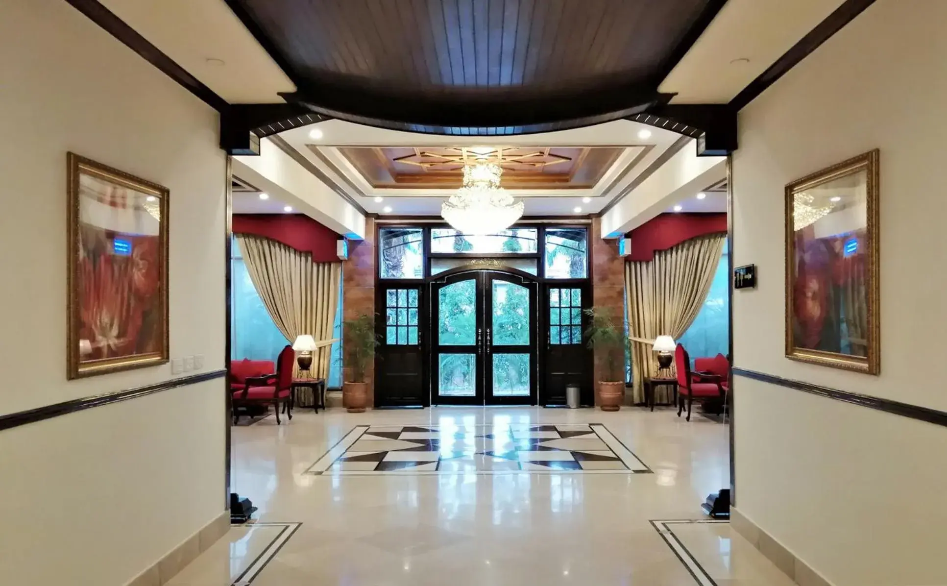 Facade/entrance in Islamabad Regalia Hotel