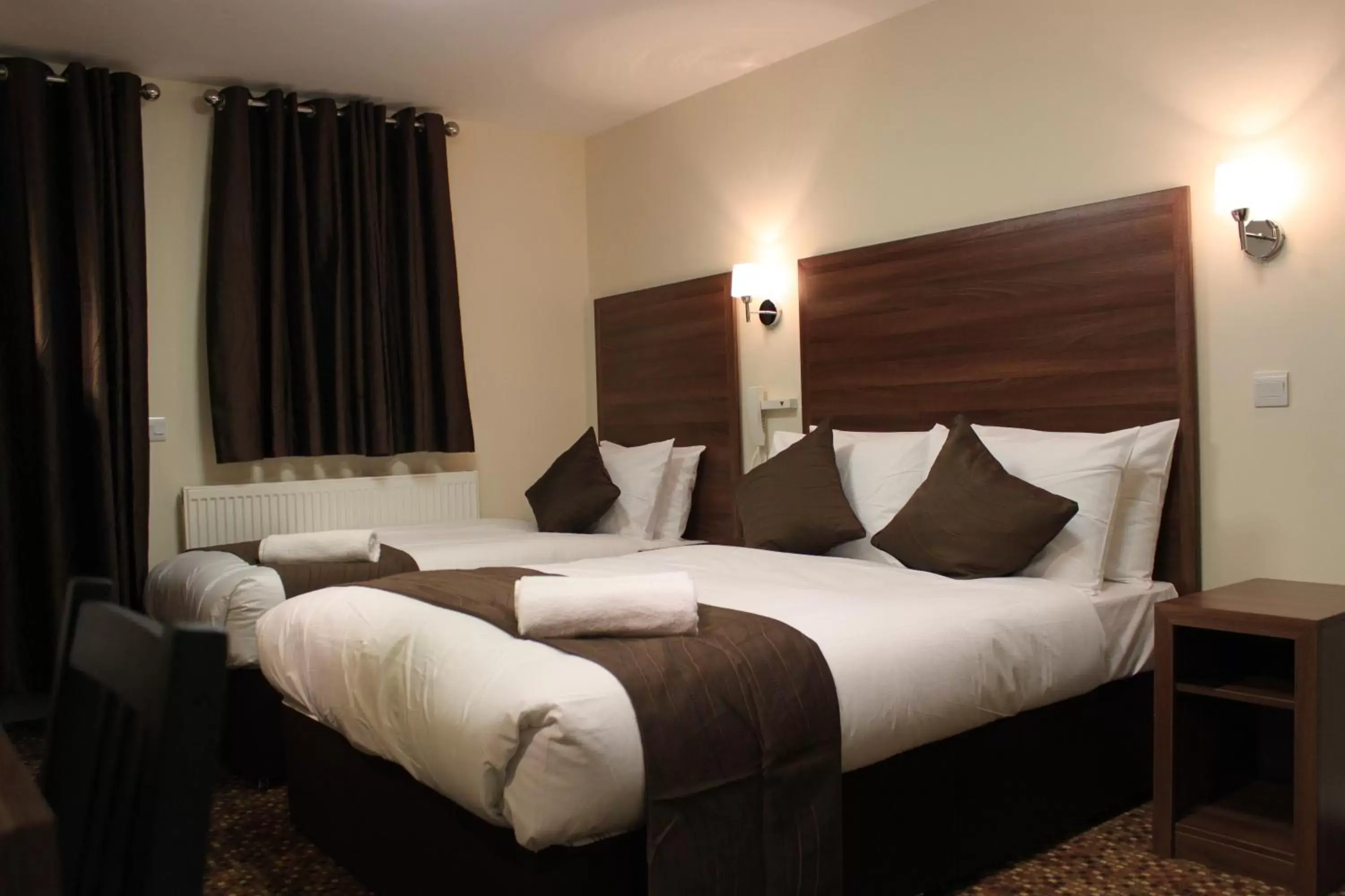 Bed in Prince Regent Hotel Excel London