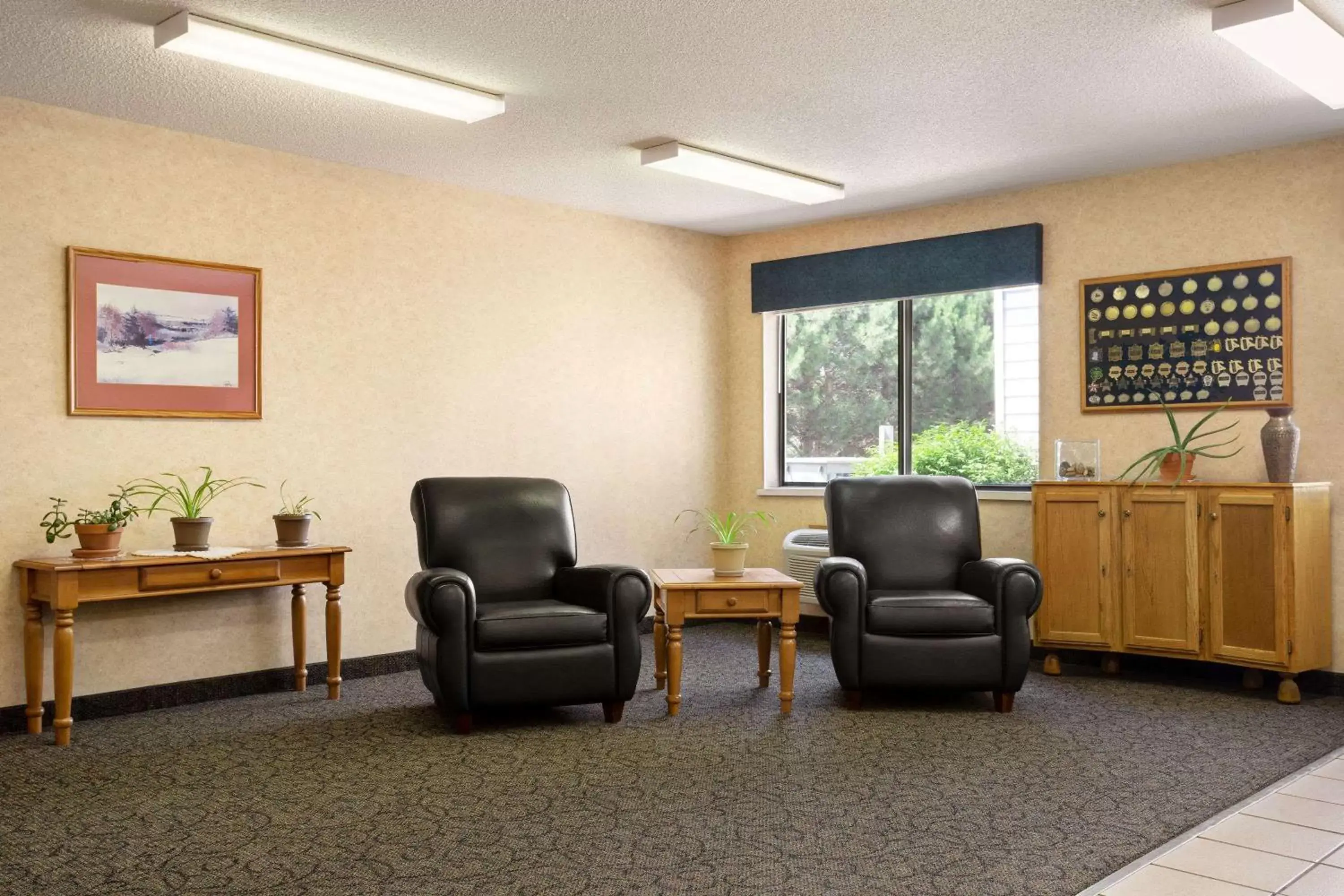 Lobby or reception, Seating Area in Travelodge by Wyndham Morrill