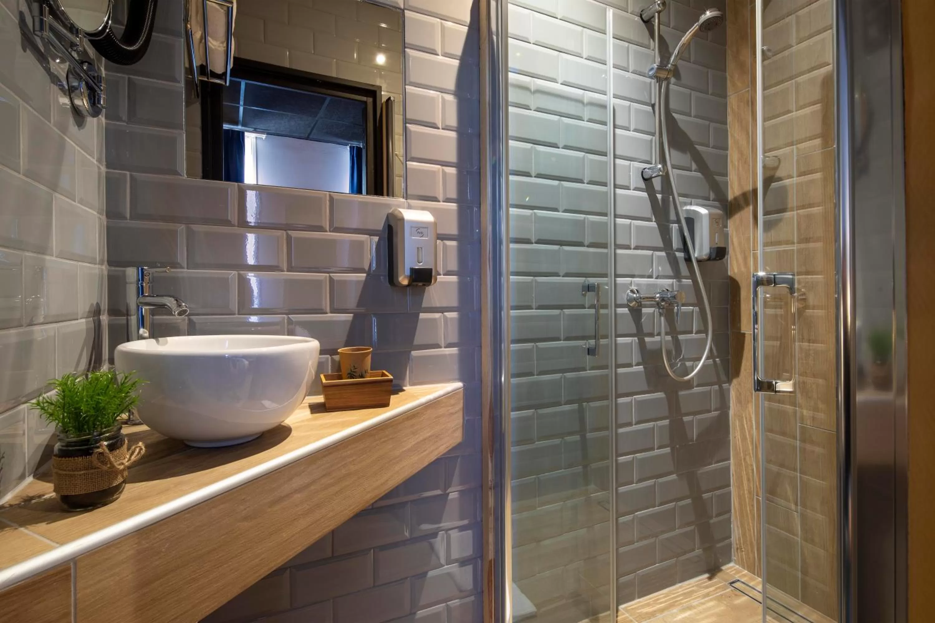 Shower in Cocoon inn