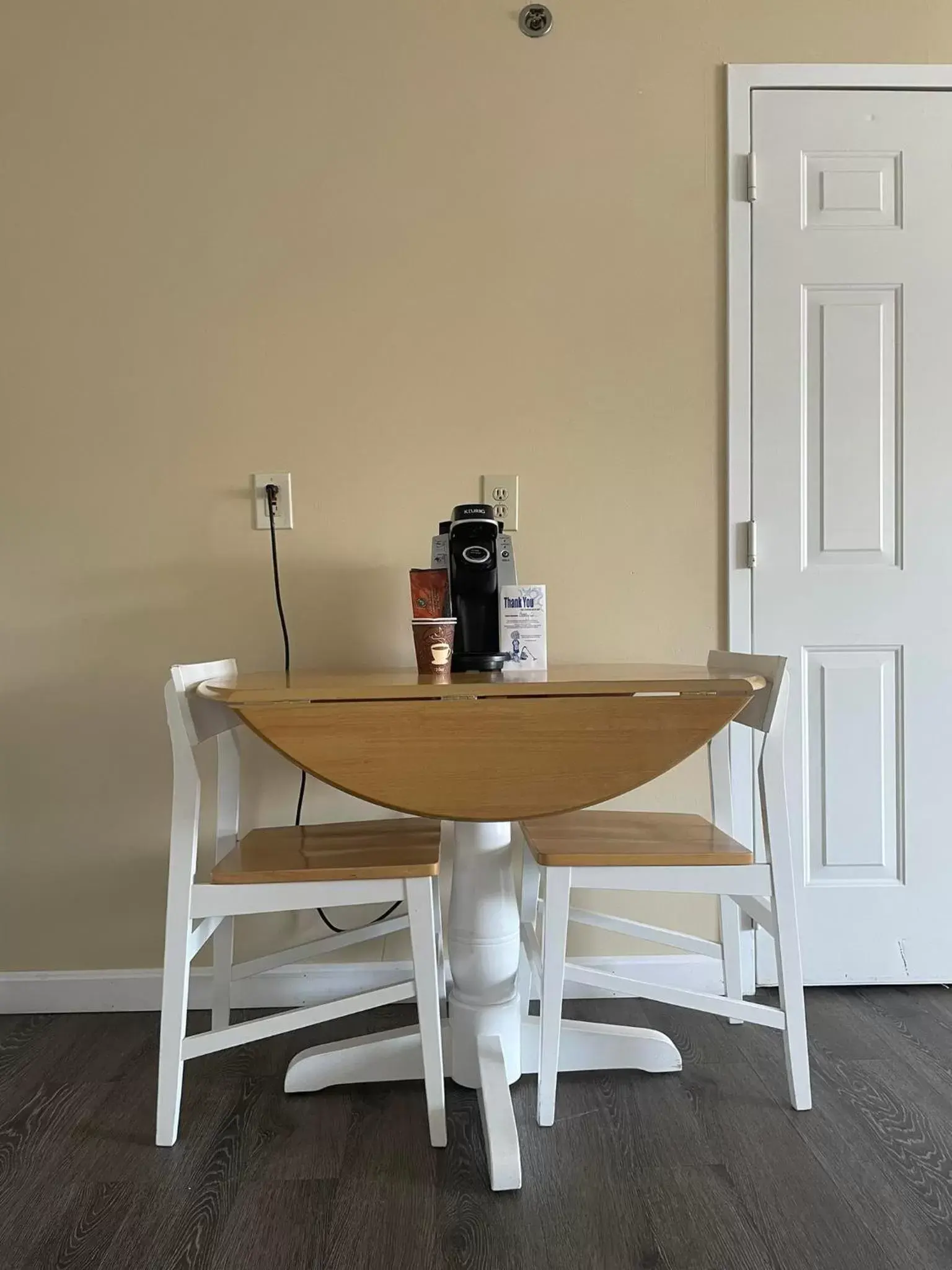 The Grand Beach Inn The Grand Beach Inn