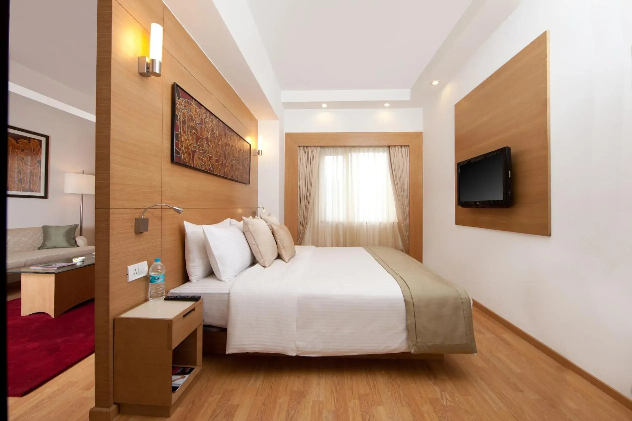 Bed in Lemon Tree Hotel Chandigarh
