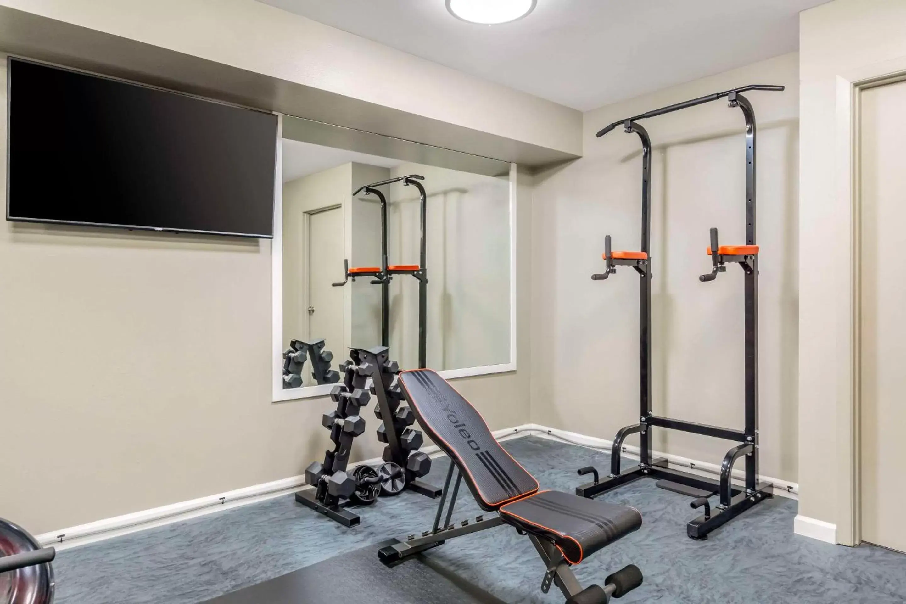 Fitness centre/facilities, Fitness Center/Facilities in Comfort Inn & Suites Pacific – Auburn