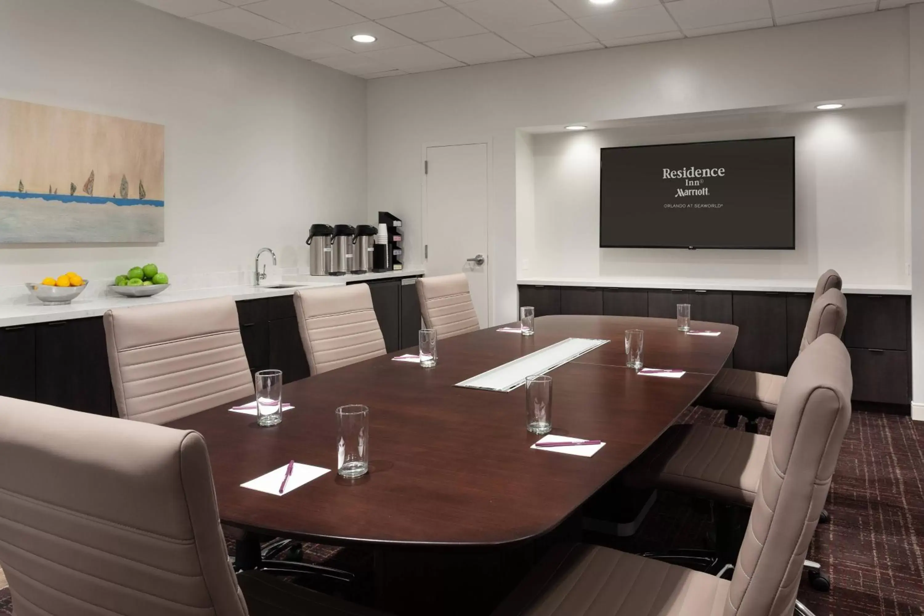 Meeting/conference room in Residence Inn by Marriott Orlando at SeaWorld