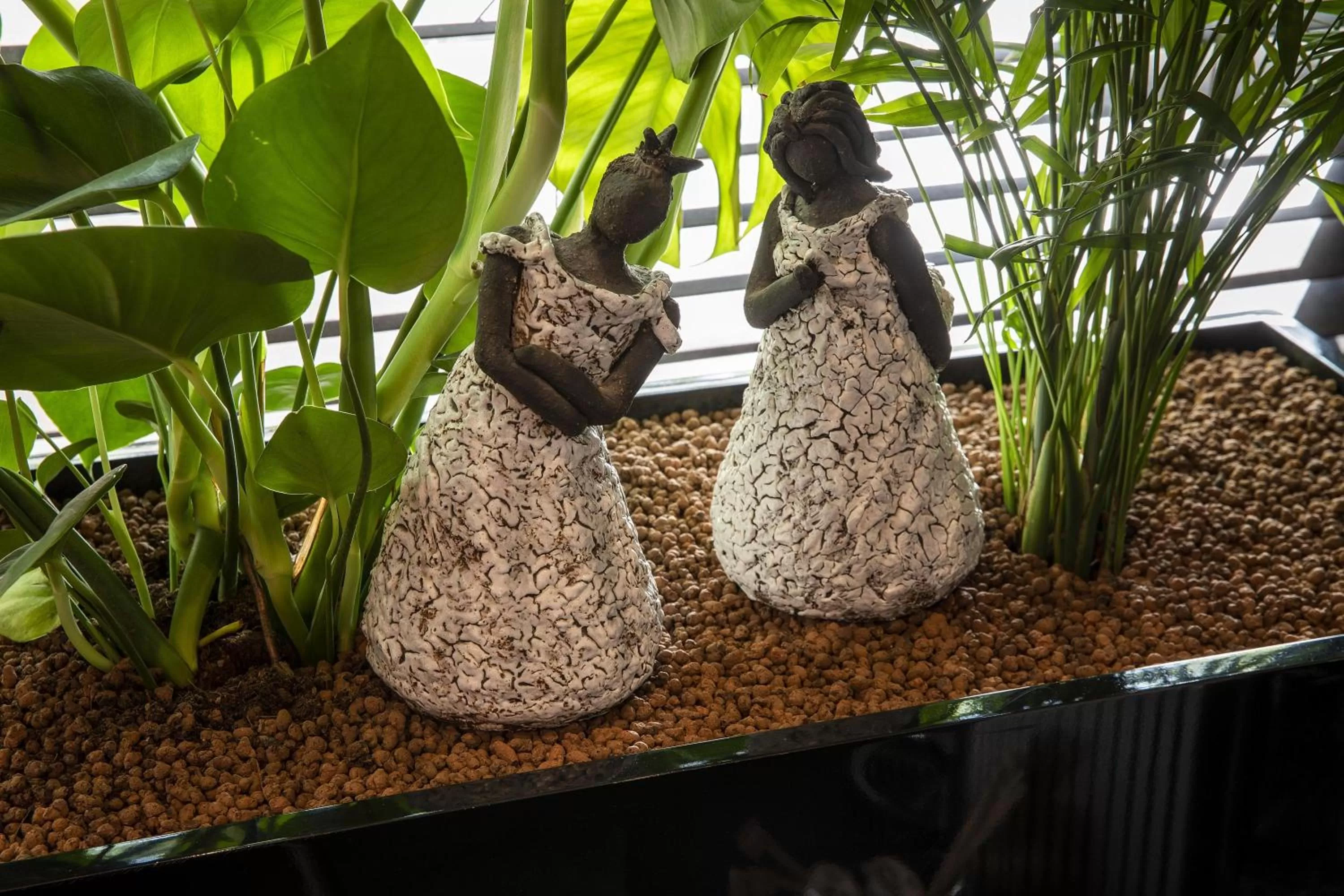 Decorative detail in Hôtel Elysées Régencia