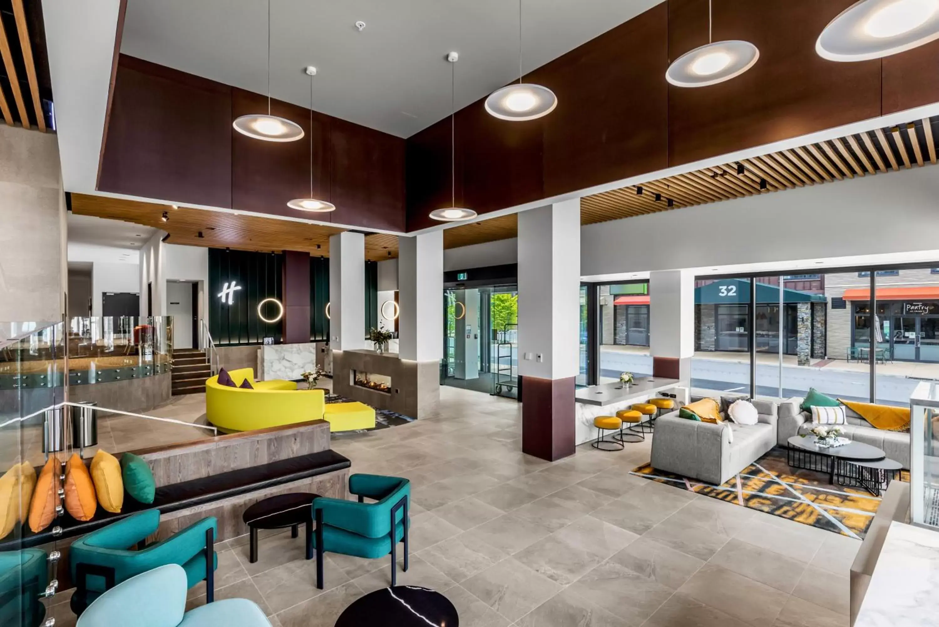 Lobby or reception, Restaurant/Places to Eat in Holiday Inn Queenstown Remarkables Park