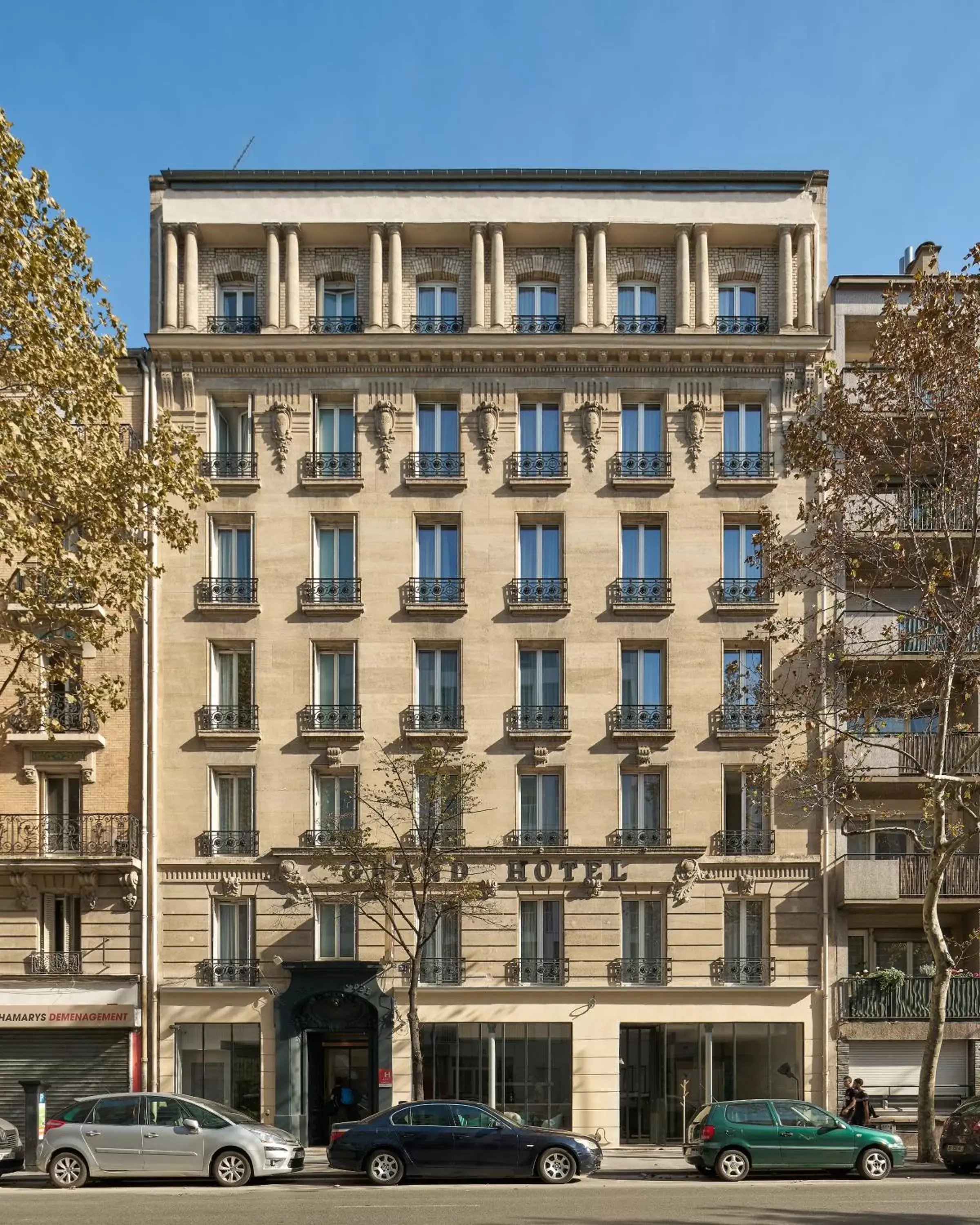 Facade/entrance, Property Building in Grand Hôtel Clichy Paris