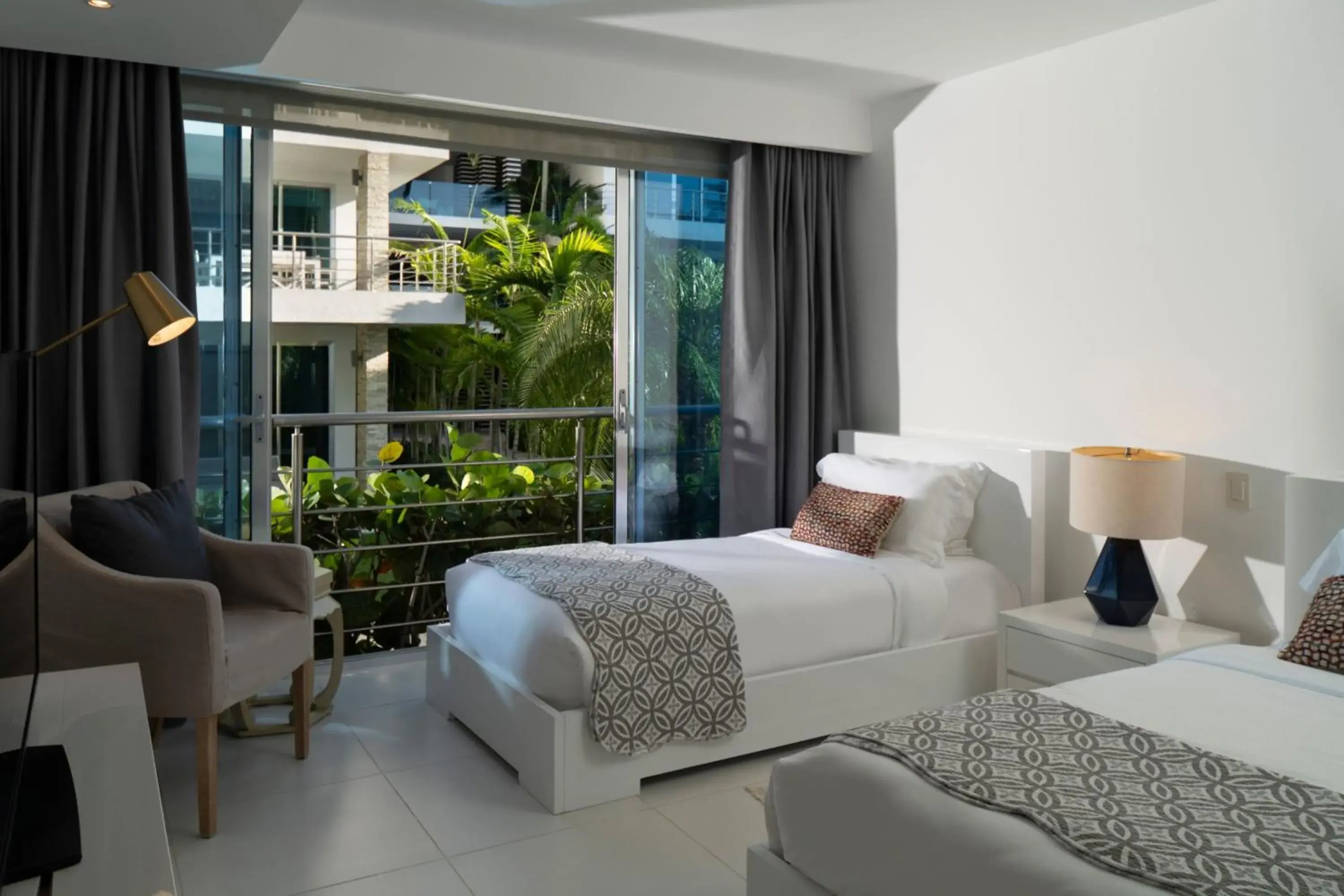 Bedroom in The Ocean Club, a Luxury Collection Resort, Costa Norte