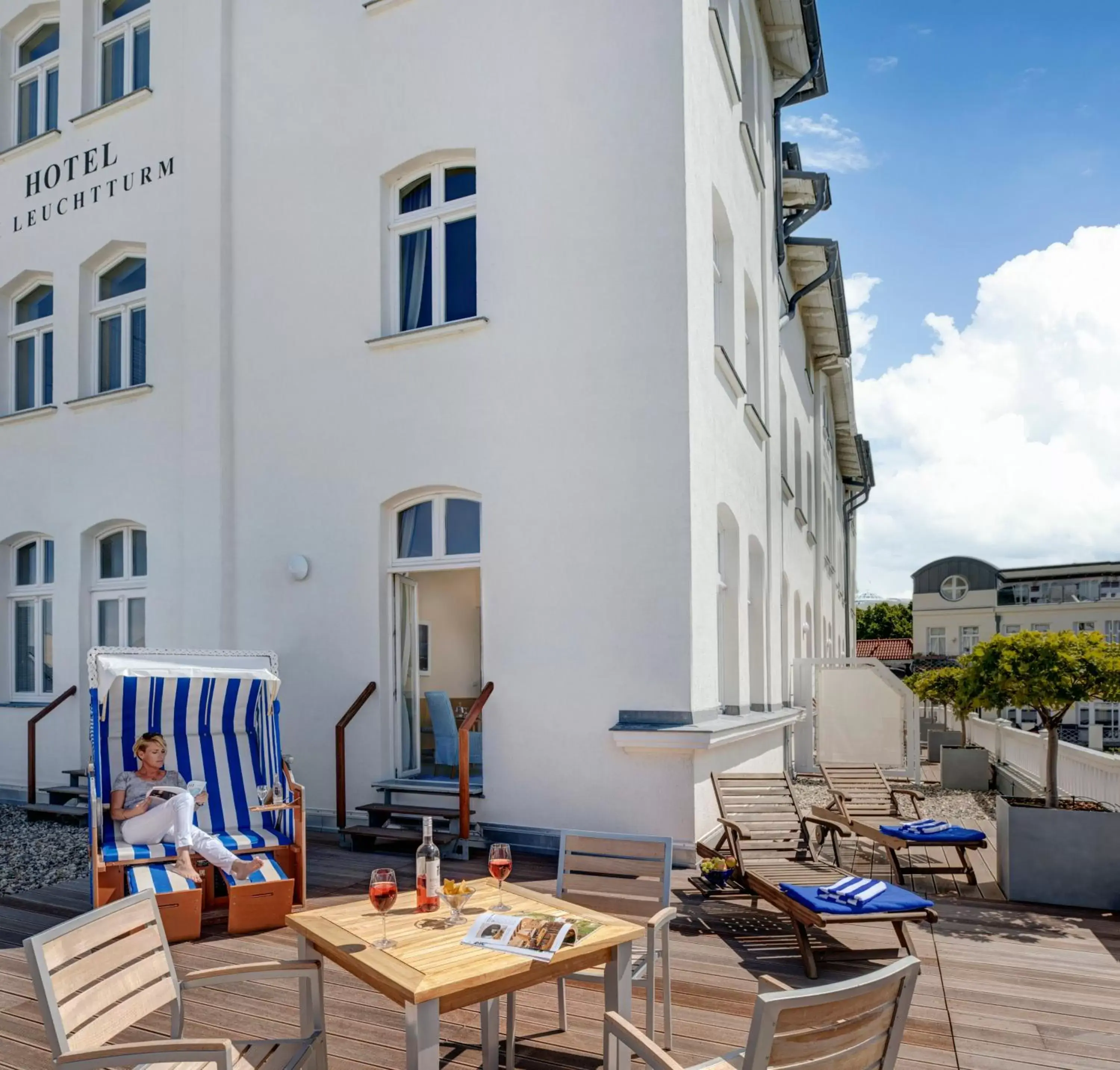 Facade/entrance in Hotel Am Leuchtturm