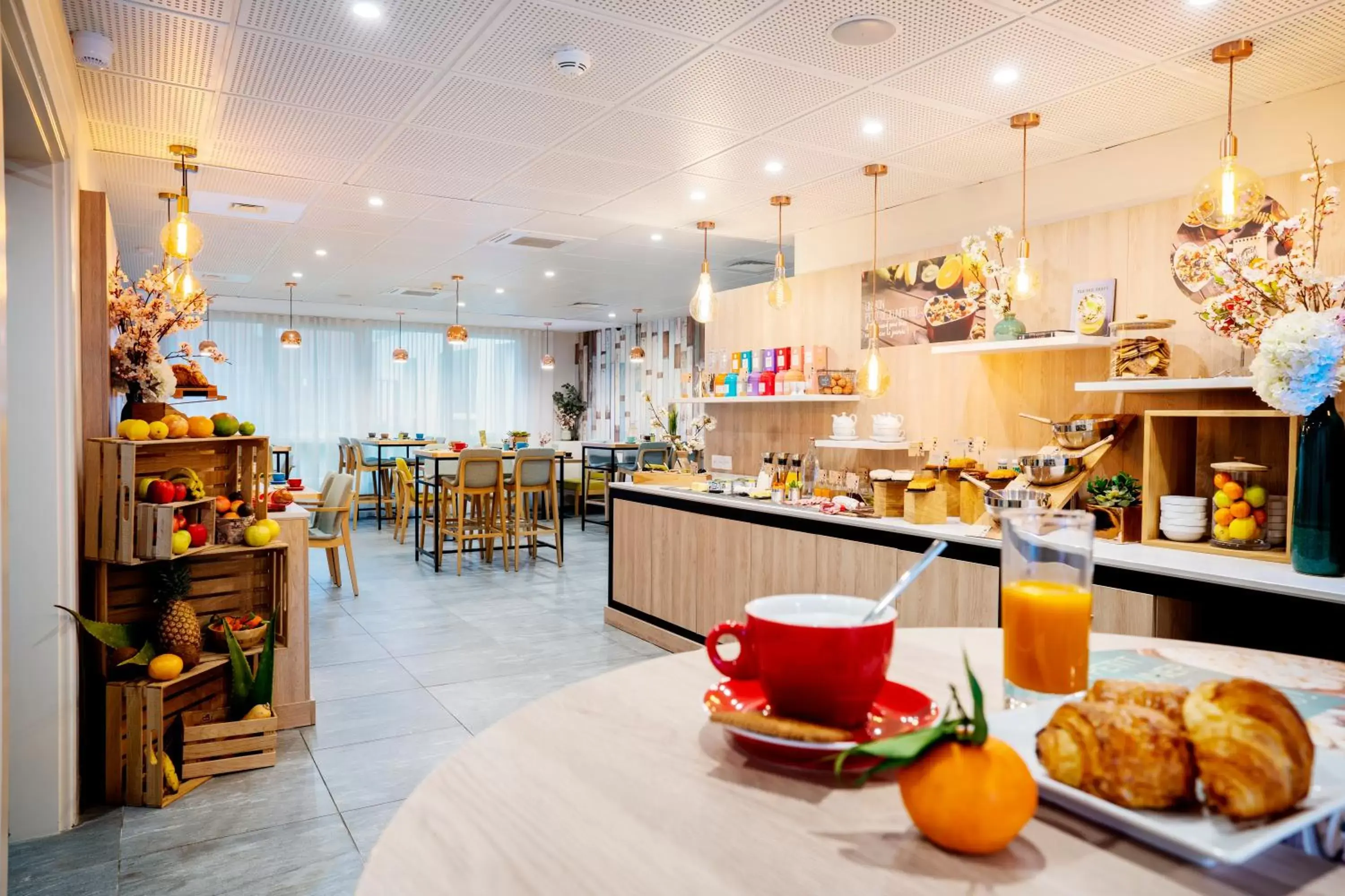 Breakfast, Restaurant/Places to Eat in Residhome Saint Ouen
