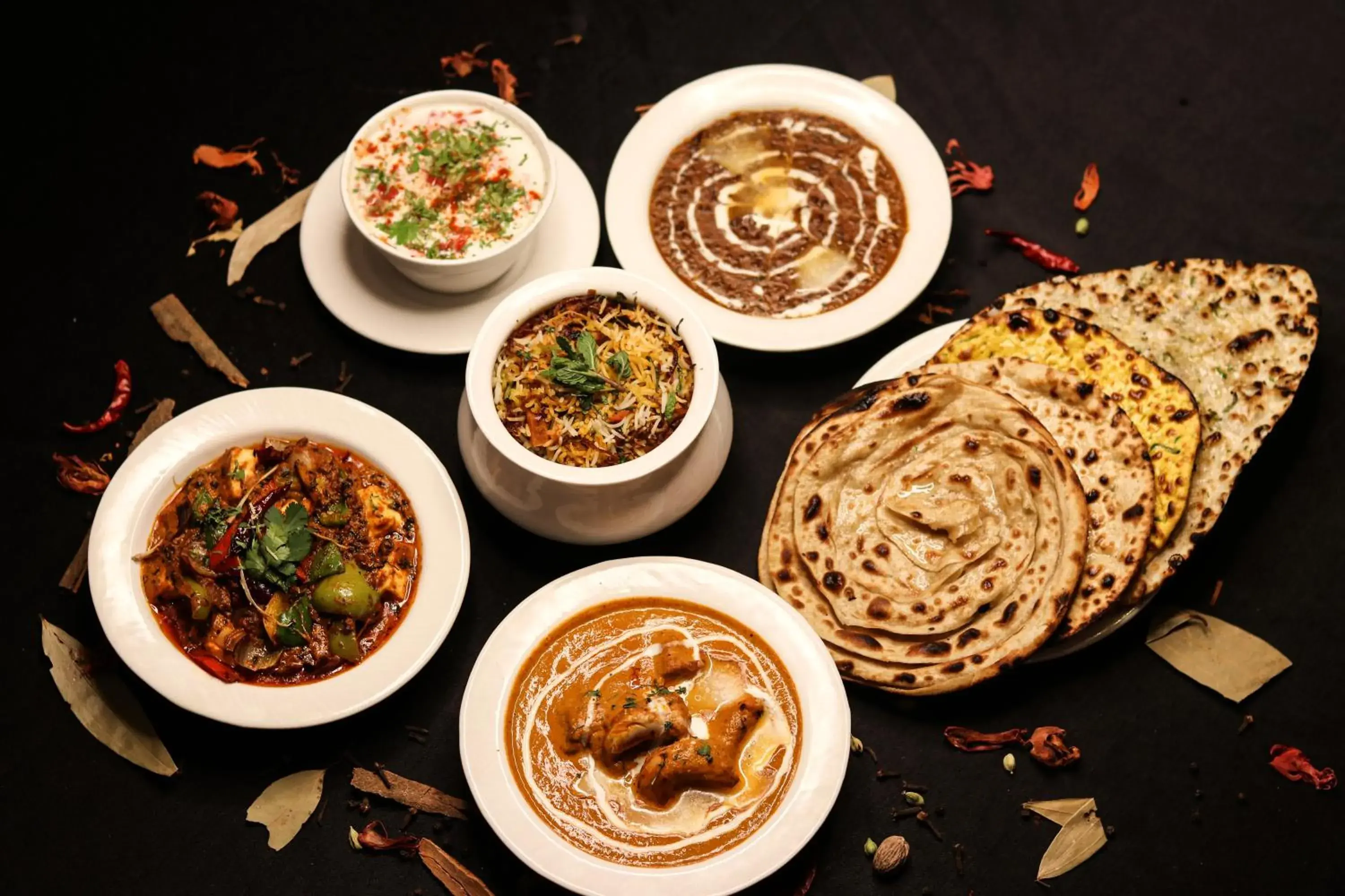 Food in Mahagun Sarovar Portico Suites Ghaziabad