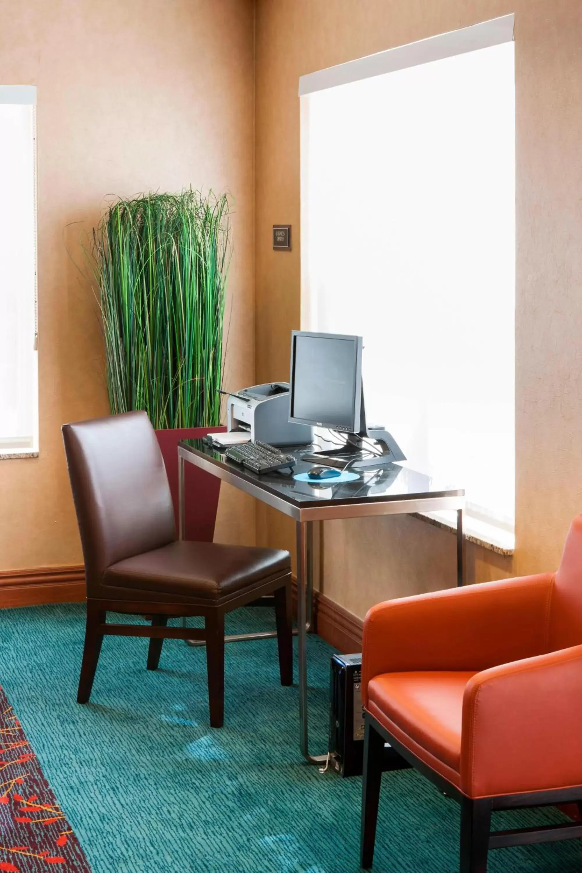 Business facilities, TV/Entertainment Center in Residence Inn by Marriott Rogers