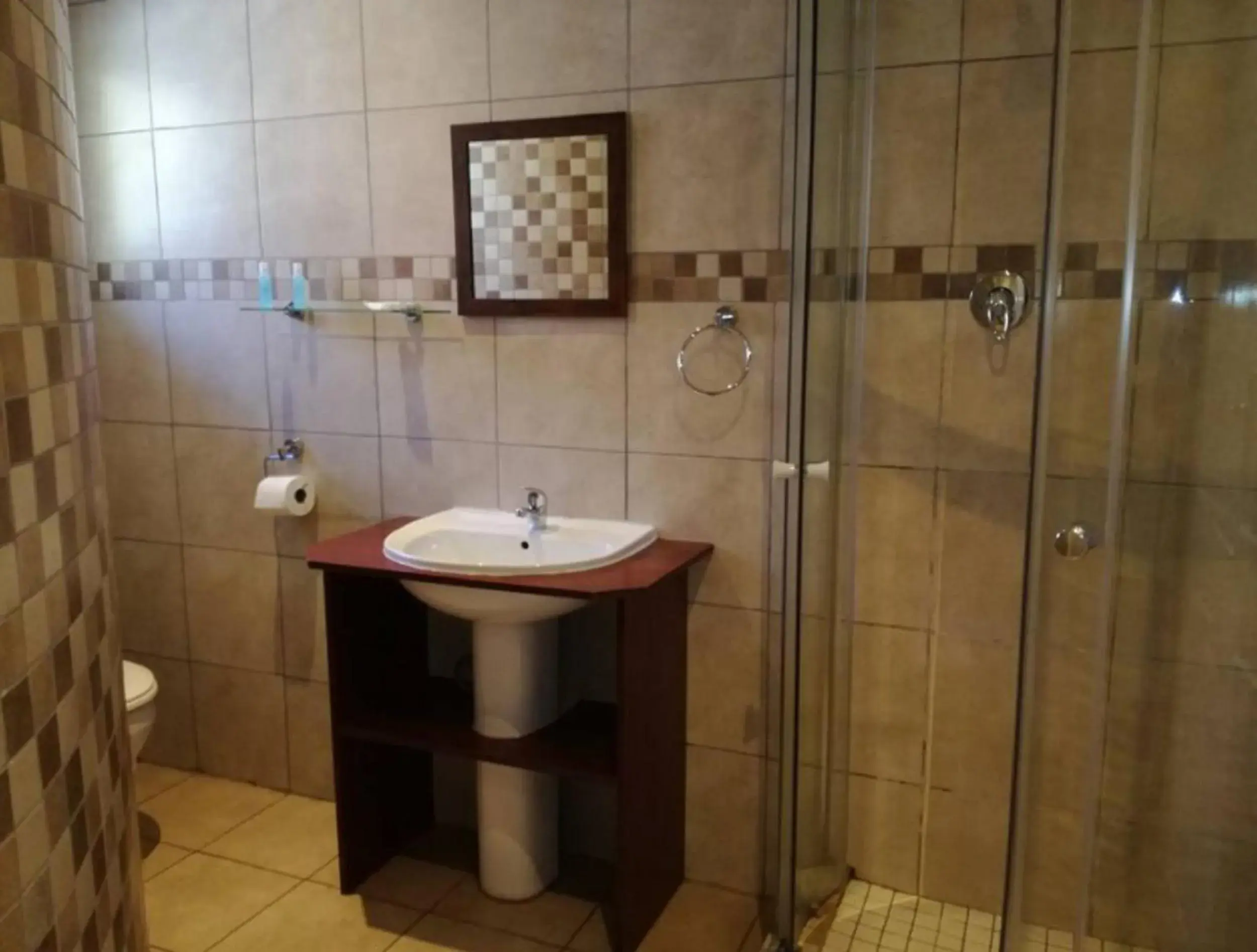 Bathroom in 21 On Coetzee Guest House