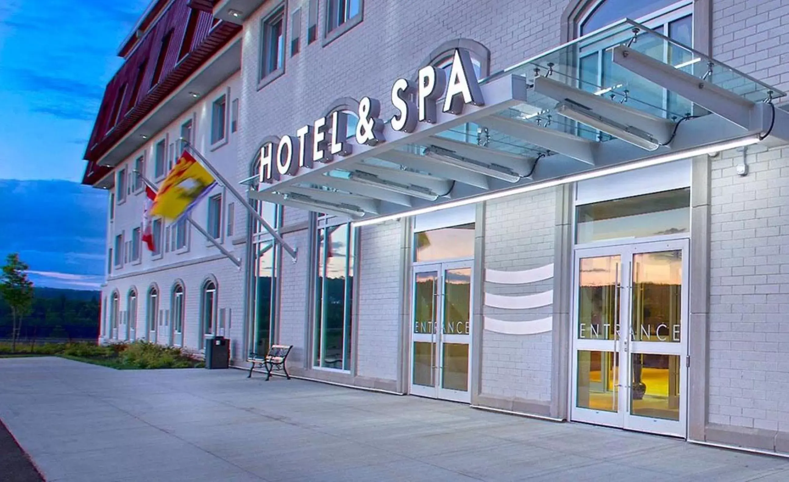 Facade/entrance, Property Building in Hotel Casino New Nouveau Brunswick