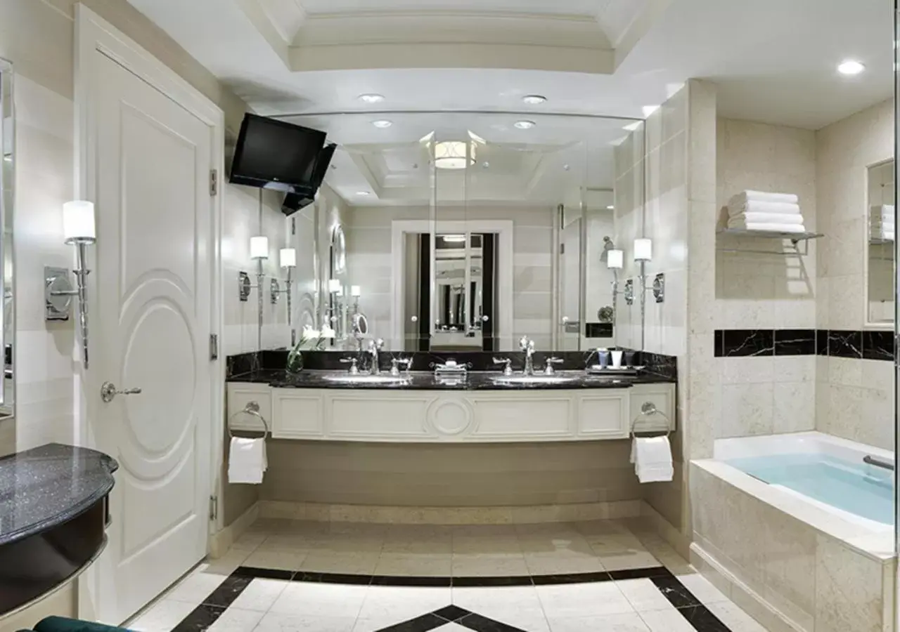Bathroom in The Palazzo at The Venetian®
