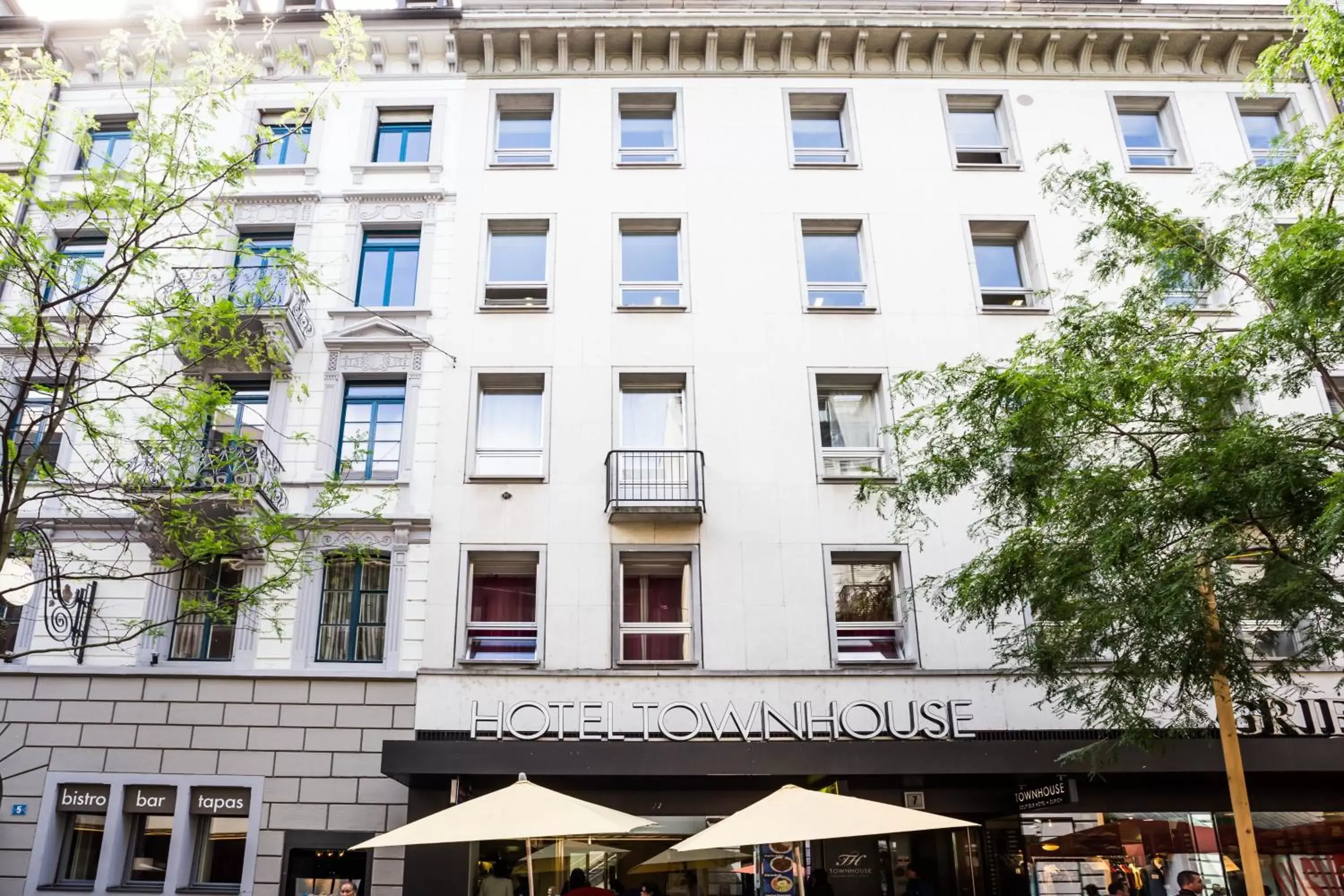 Facade/entrance, Property Building in Townhouse Boutique Hotel