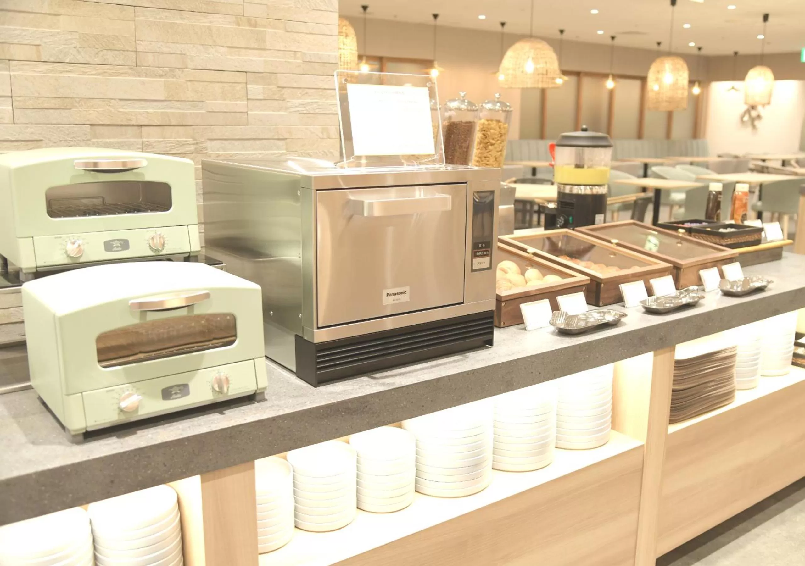 Restaurant/places to eat in Oriental Hotel Fukuoka Hakata Station