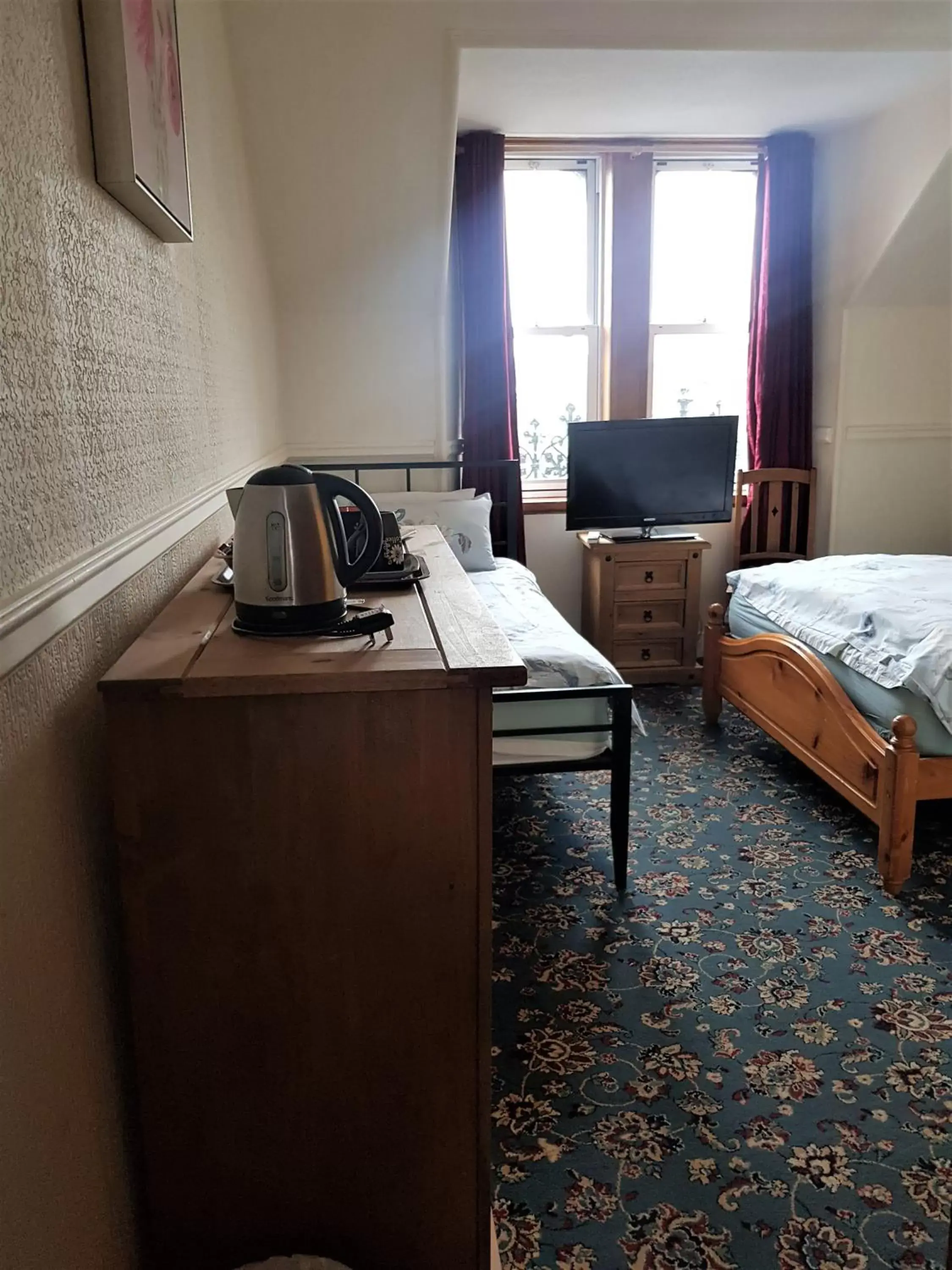 Bedroom in Cedar Villa Guest House