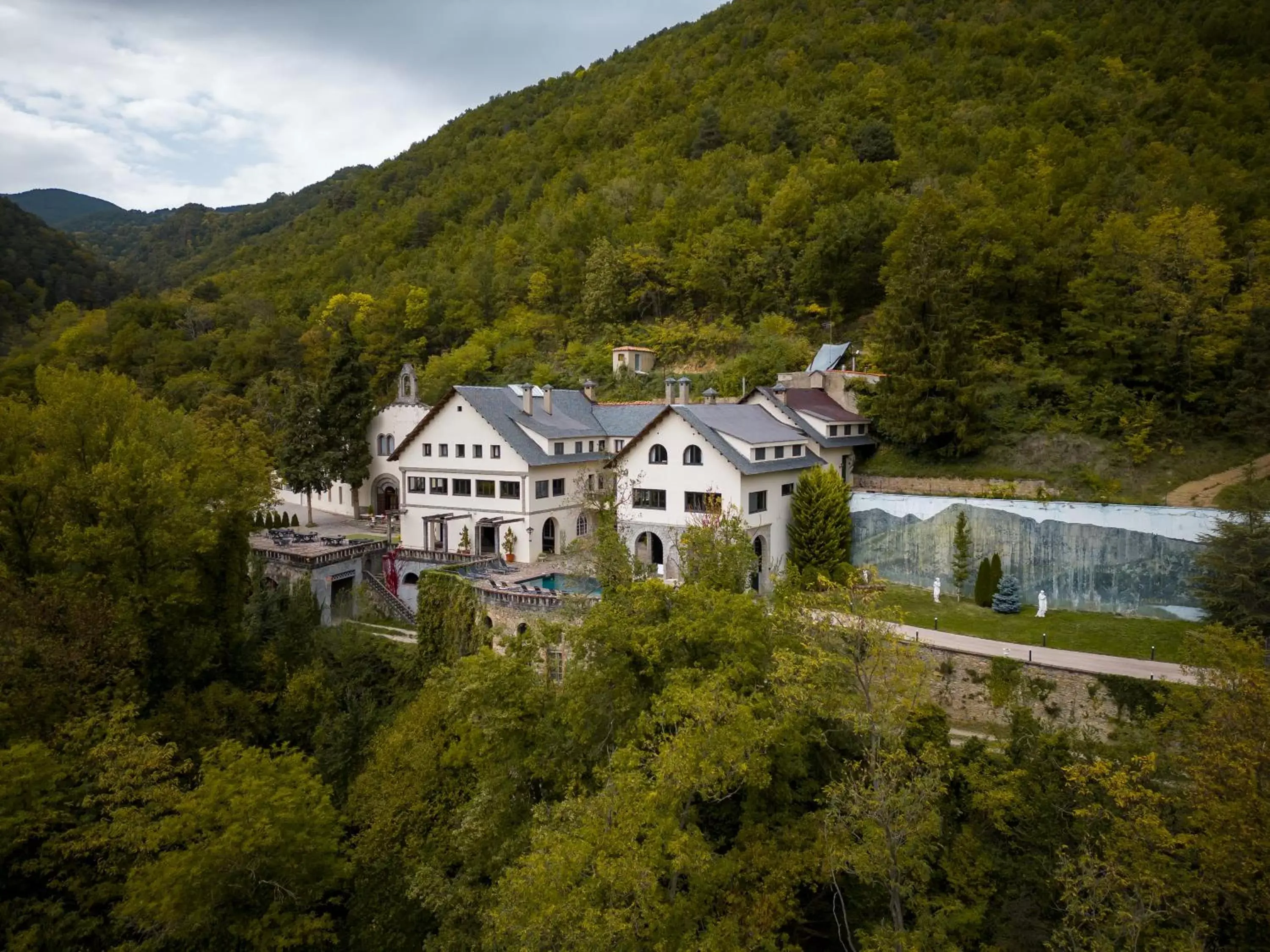 Property building, Bird's-eye View in Angelats Hotel