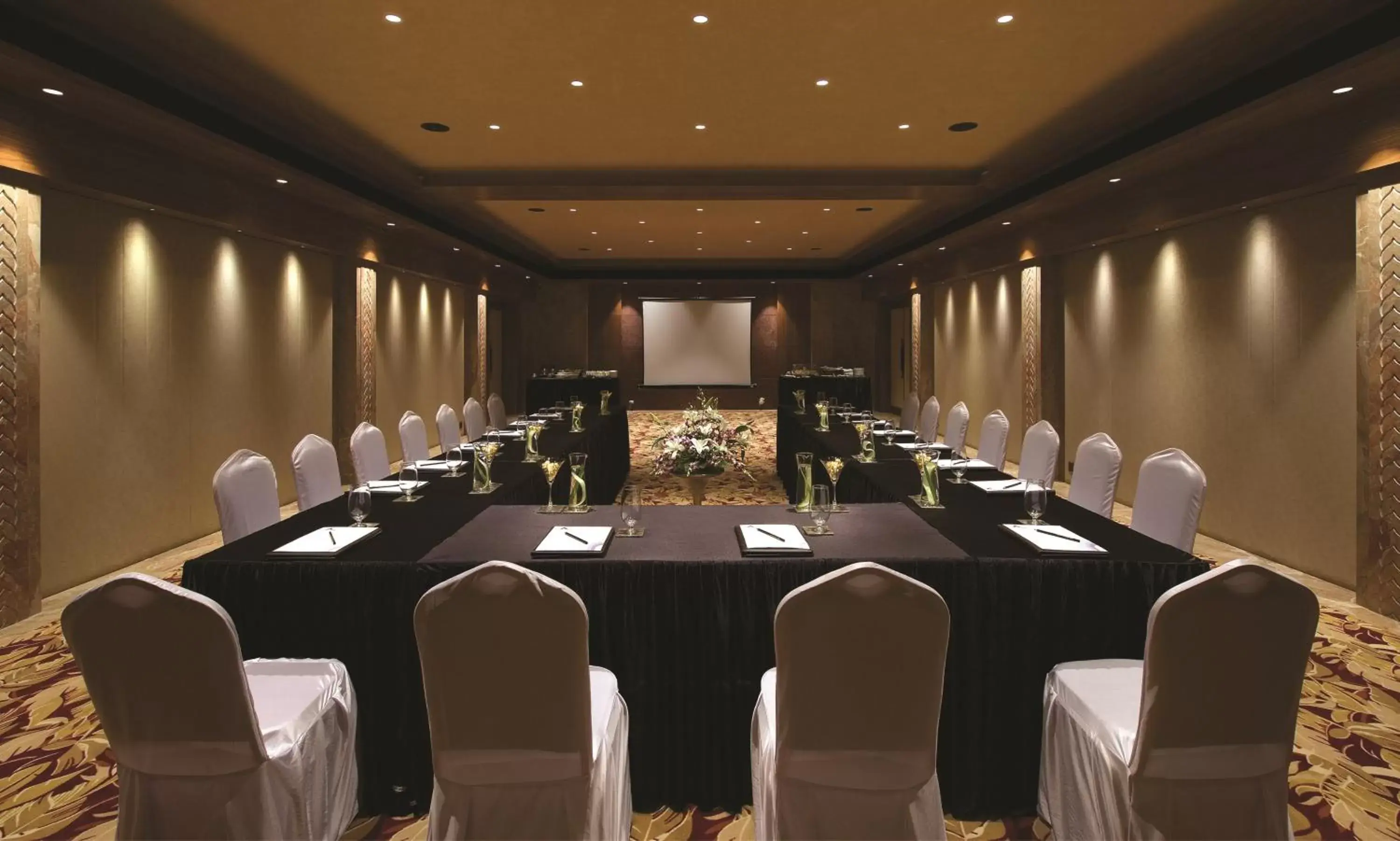 Meeting/conference room in Hotel Lakend