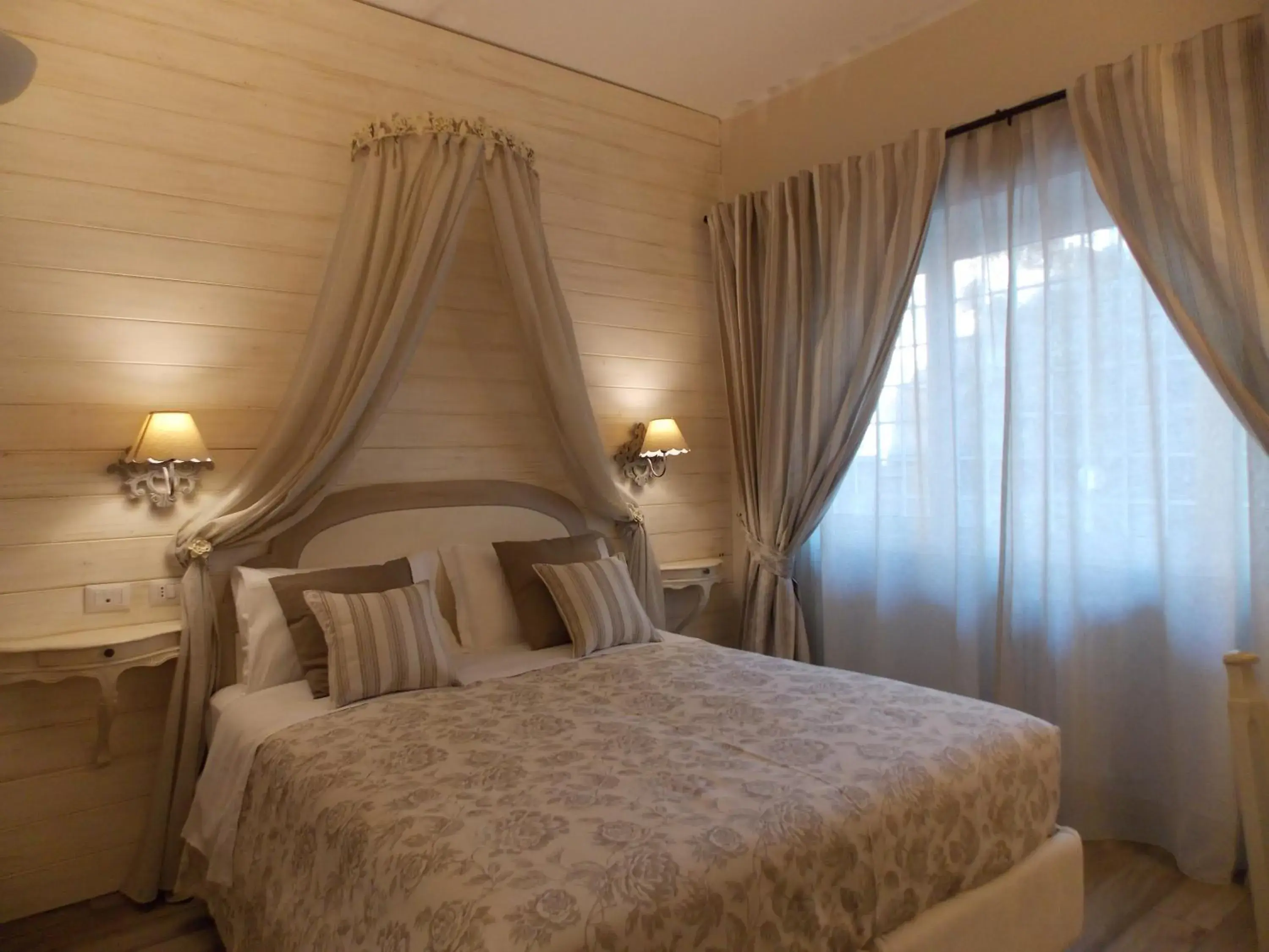 Bedroom, Bed in Casa Tua Vaticano Guest House