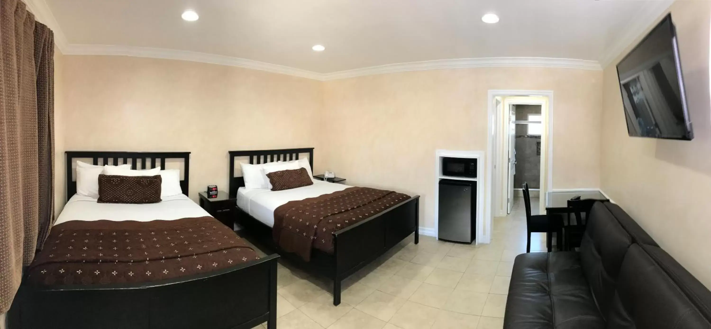 Bedroom, Bed in Nite Inn at Universal City