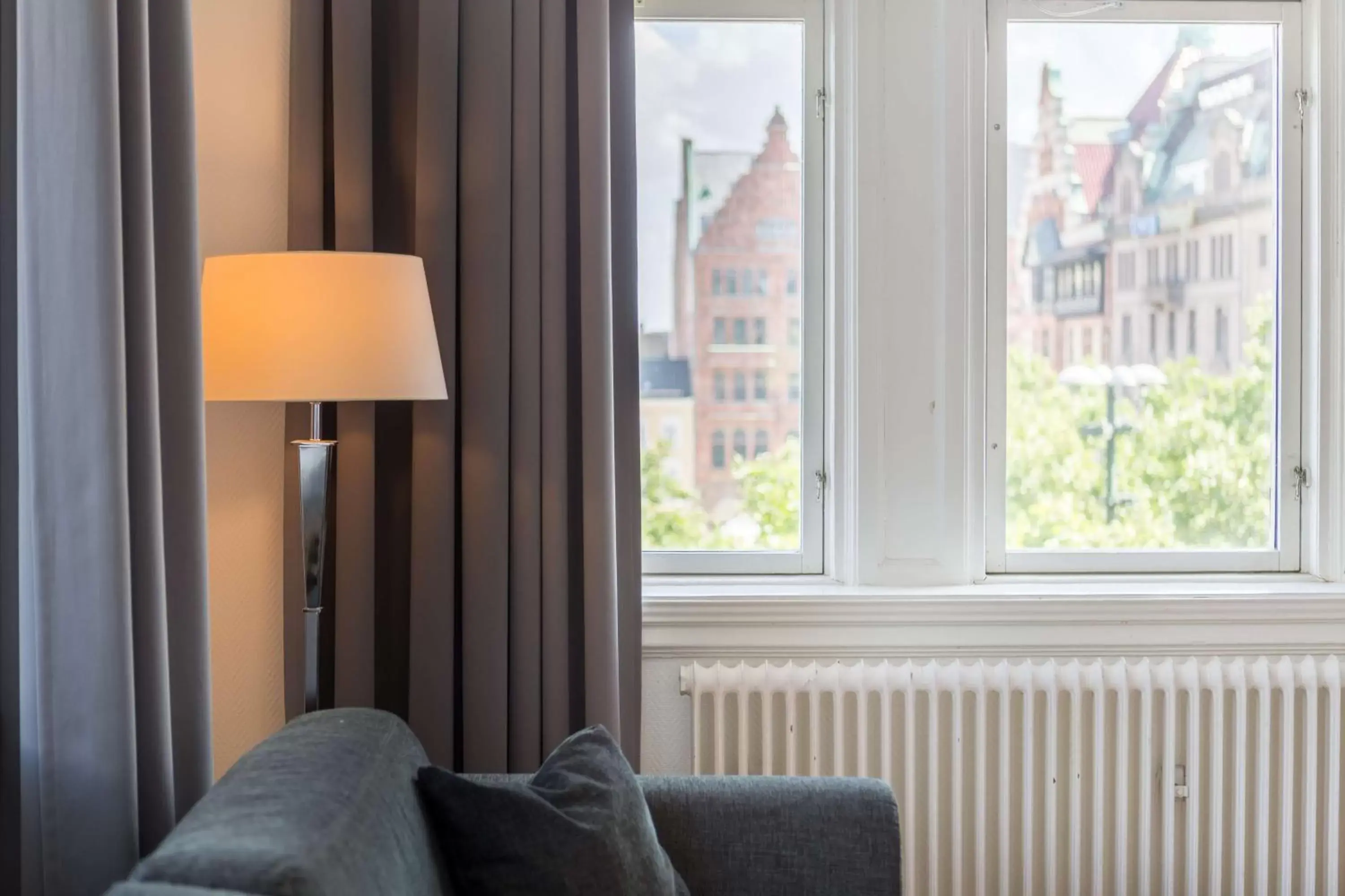 Photo of the whole room, Seating Area in Scandic Stortorget