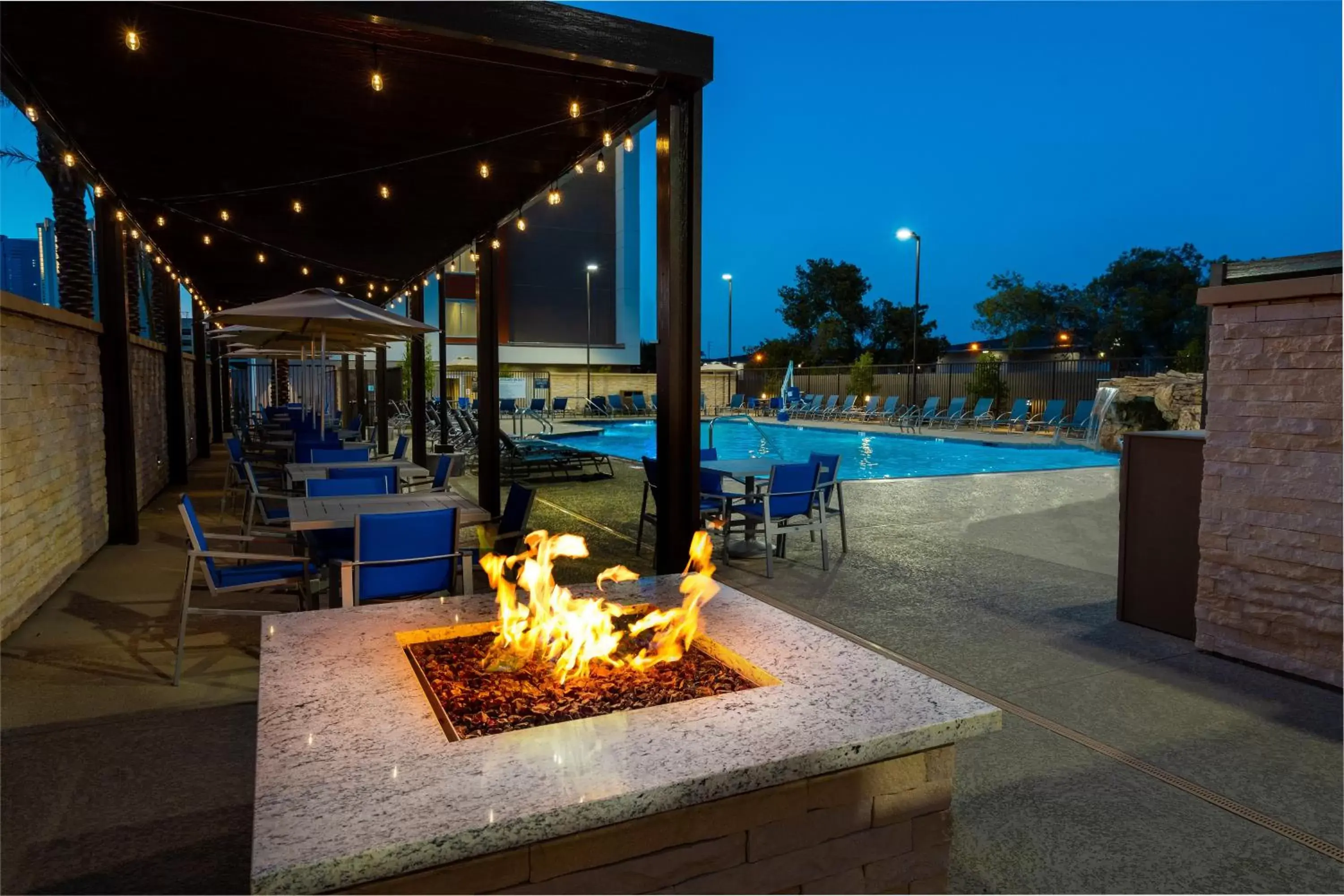 Patio, Restaurant/Places to Eat in Candlewood Suites - Las Vegas - E Tropicana, an IHG Hotel
