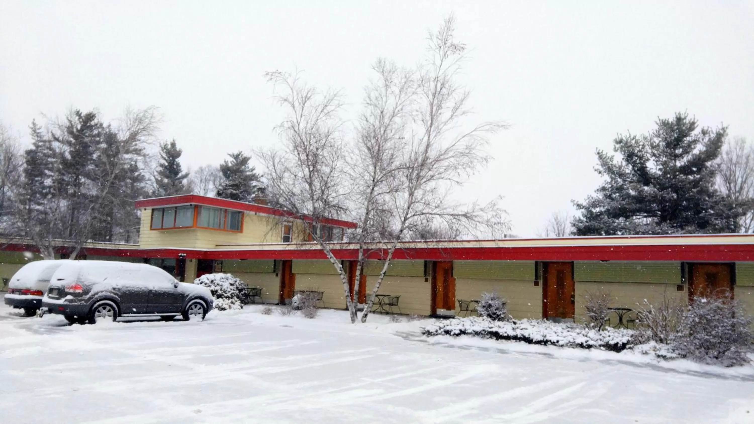Winter in The Usonian Inn LLC