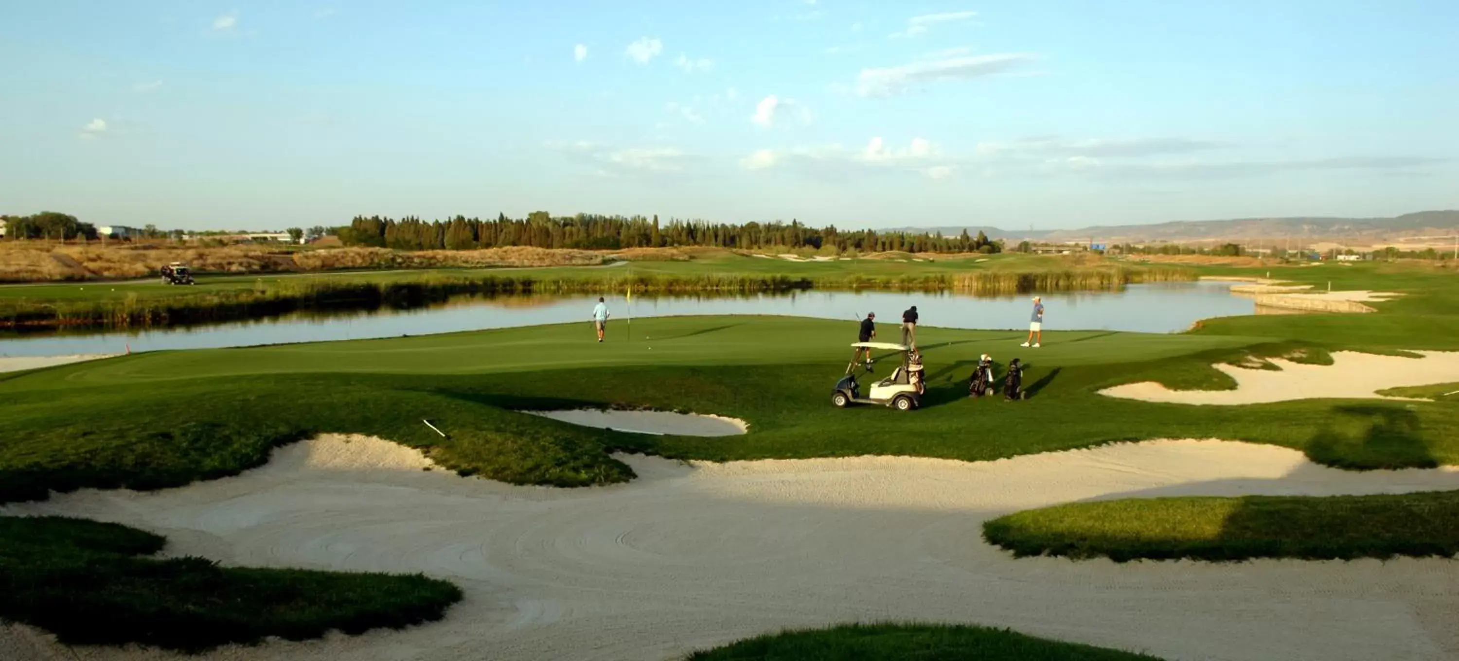 Day, Golf in Sercotel El Encin Golf