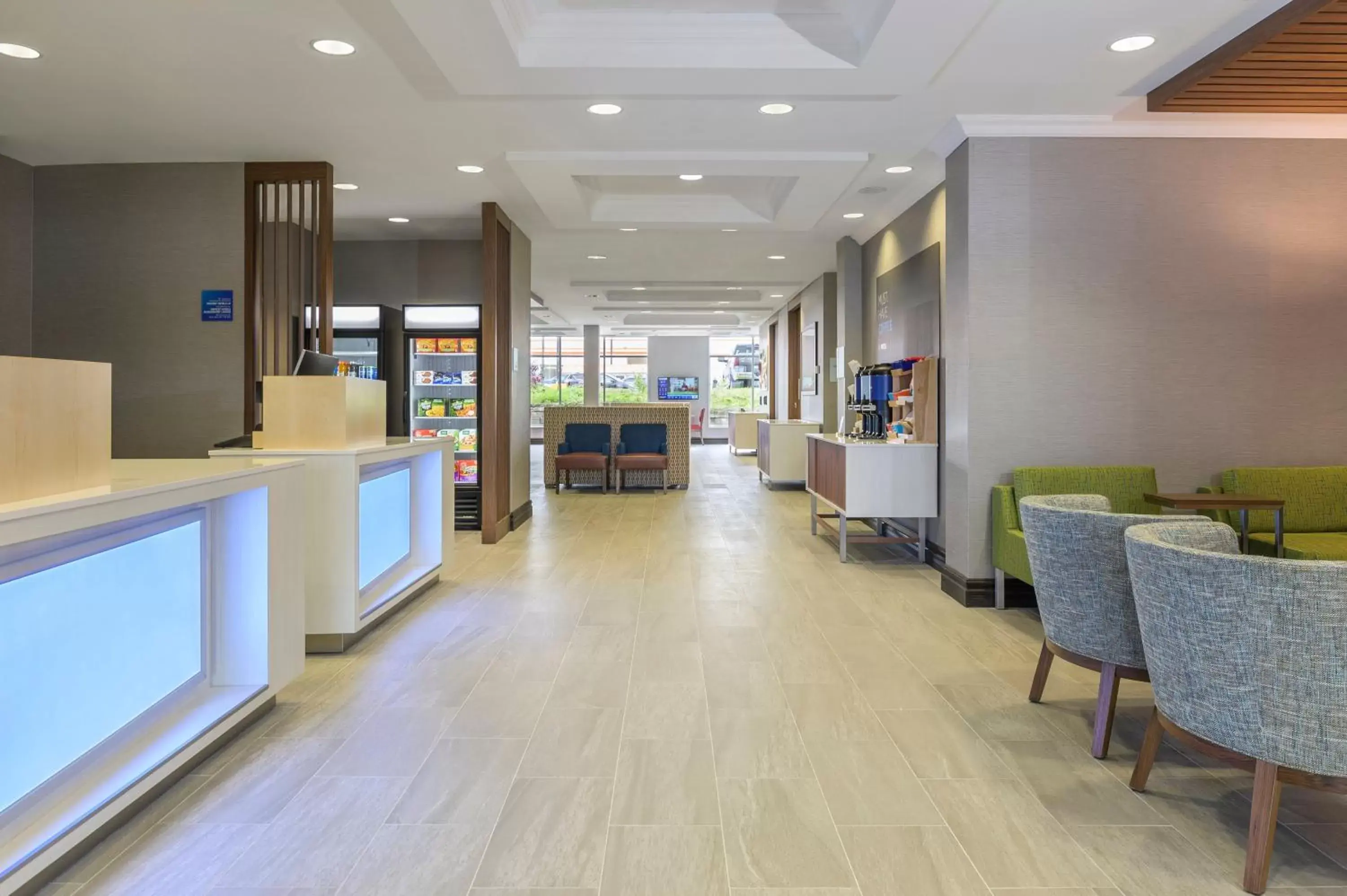Property building, Lobby/Reception in Holiday Inn Express Hotel & Suites North Bay, an IHG Hotel