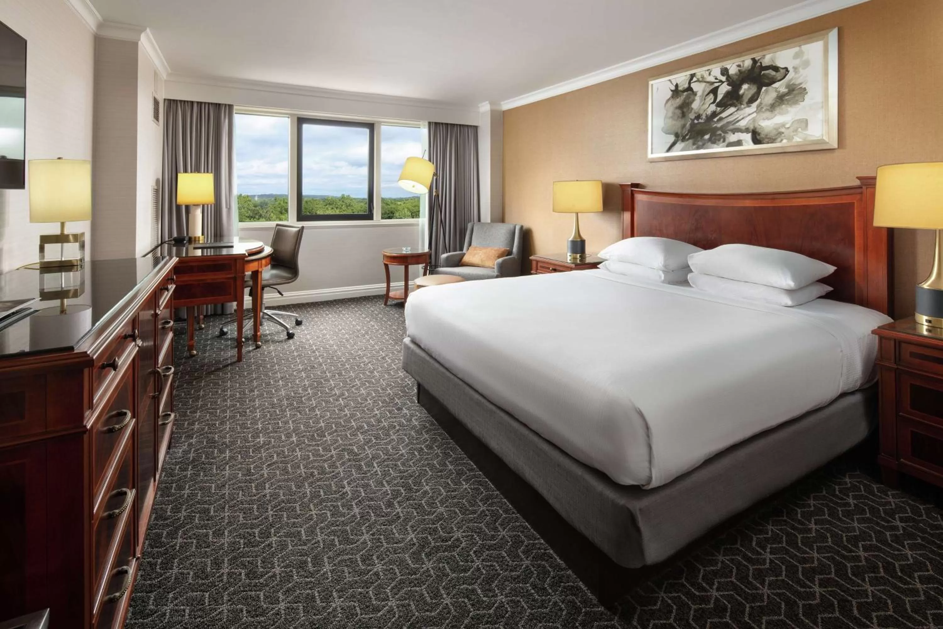 Bedroom, Bed in Hilton Short Hills