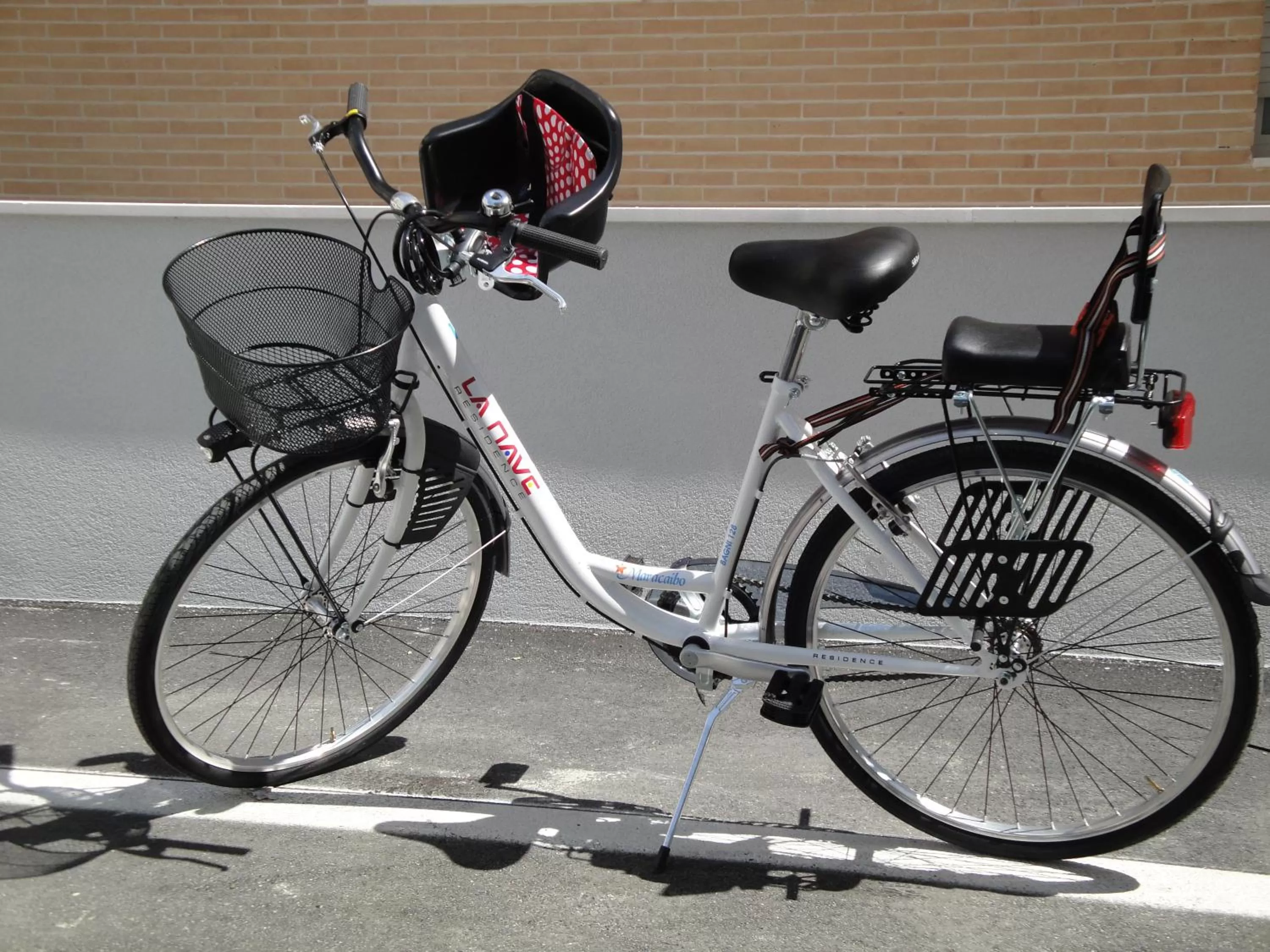 Cycling in Residence La Nave