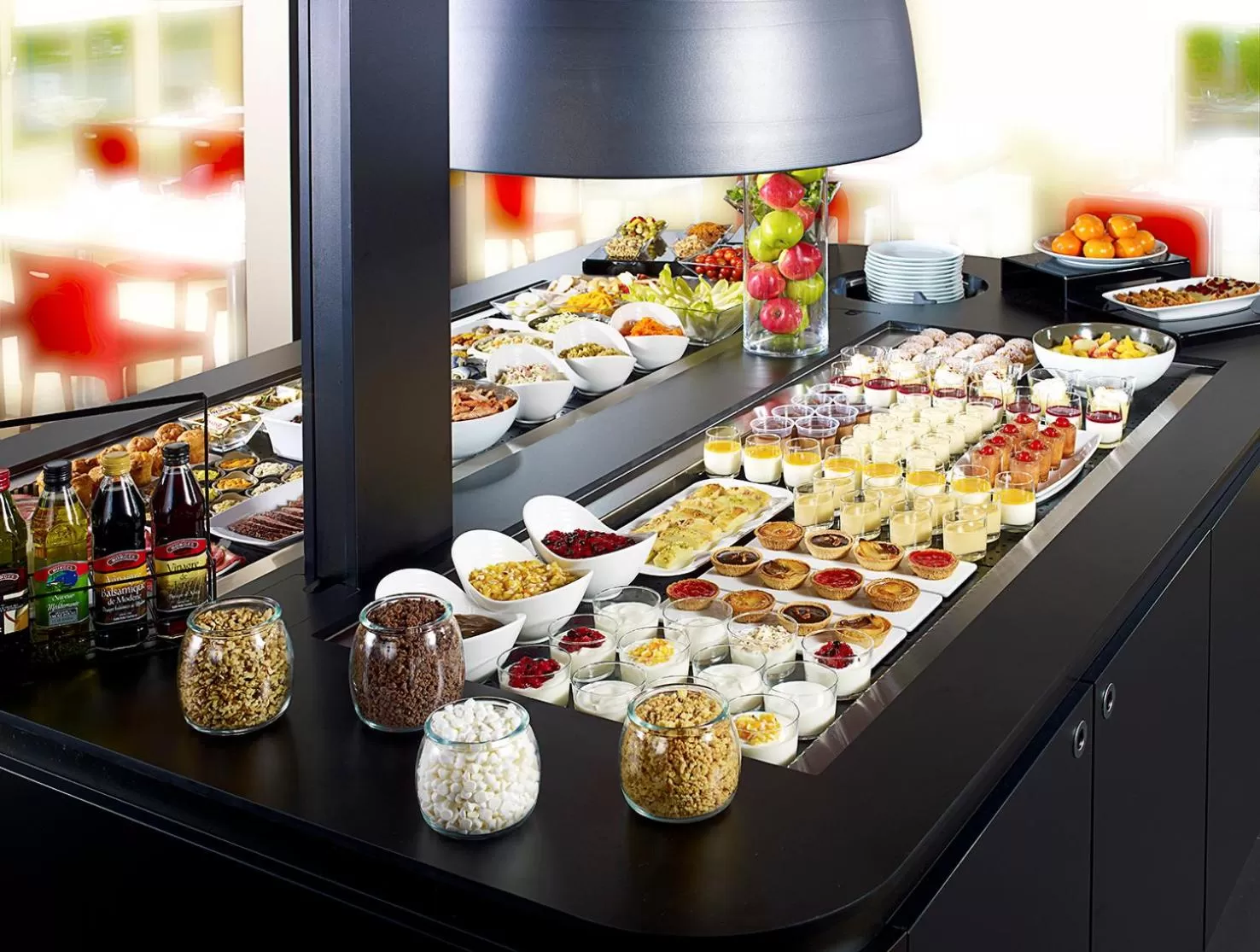 Food and drinks in Campanile Moulins Avermes