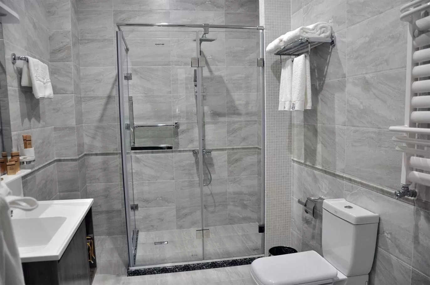 Parliament Palace Hotel