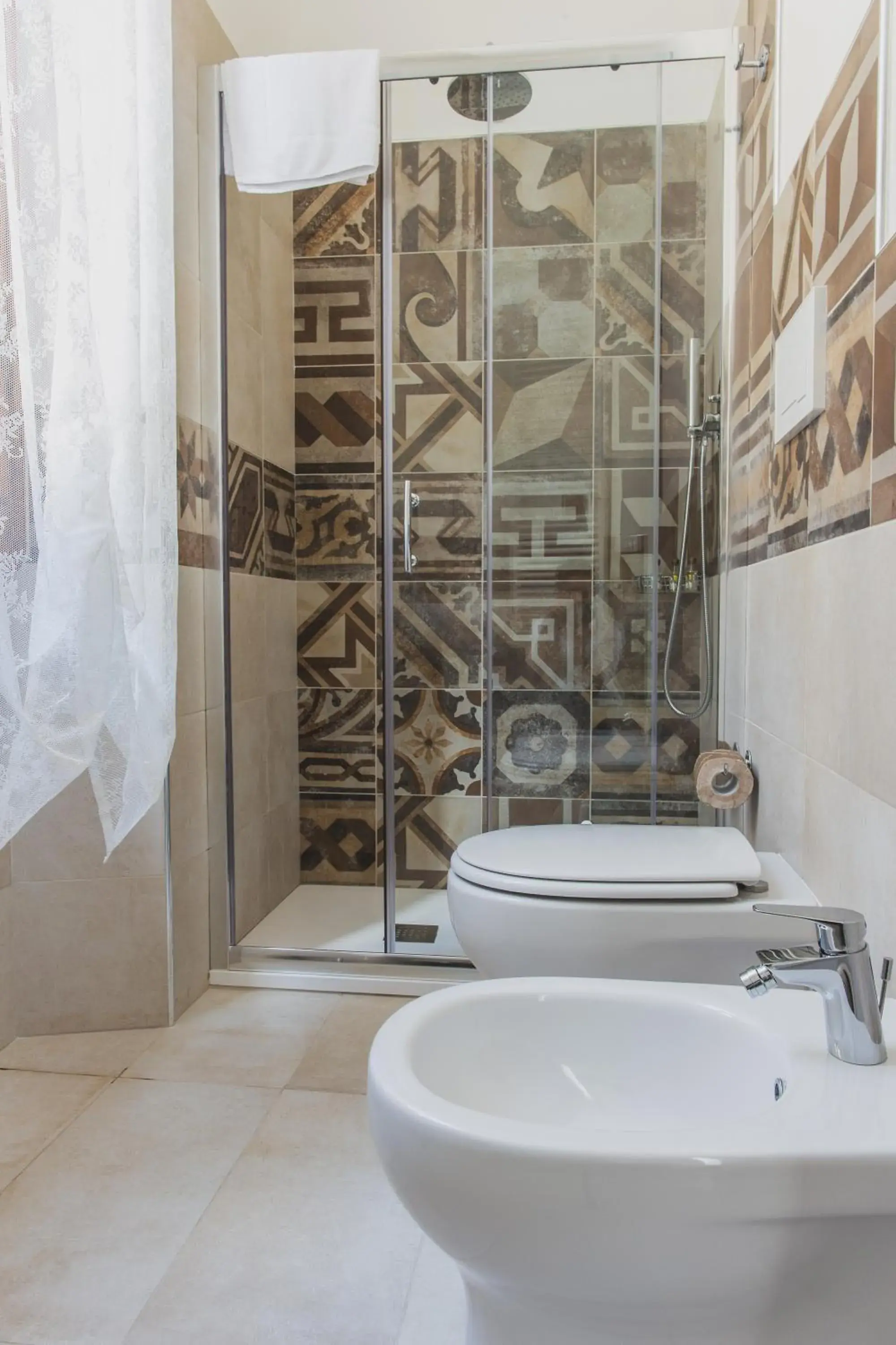 Decorative detail, Bathroom in La Residenza di Michelangelo
