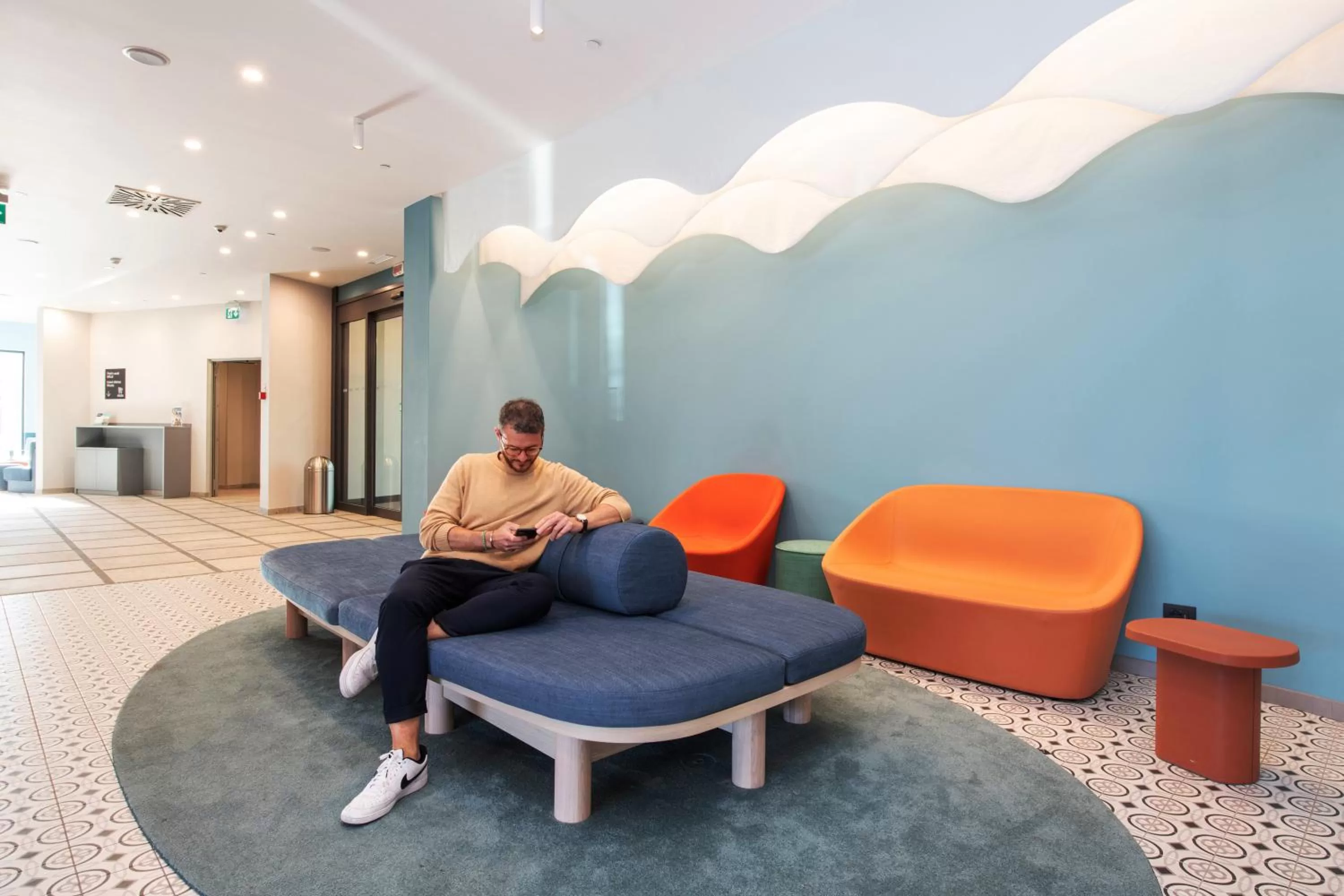 Lounge or bar in MEININGER Venezia Mestre