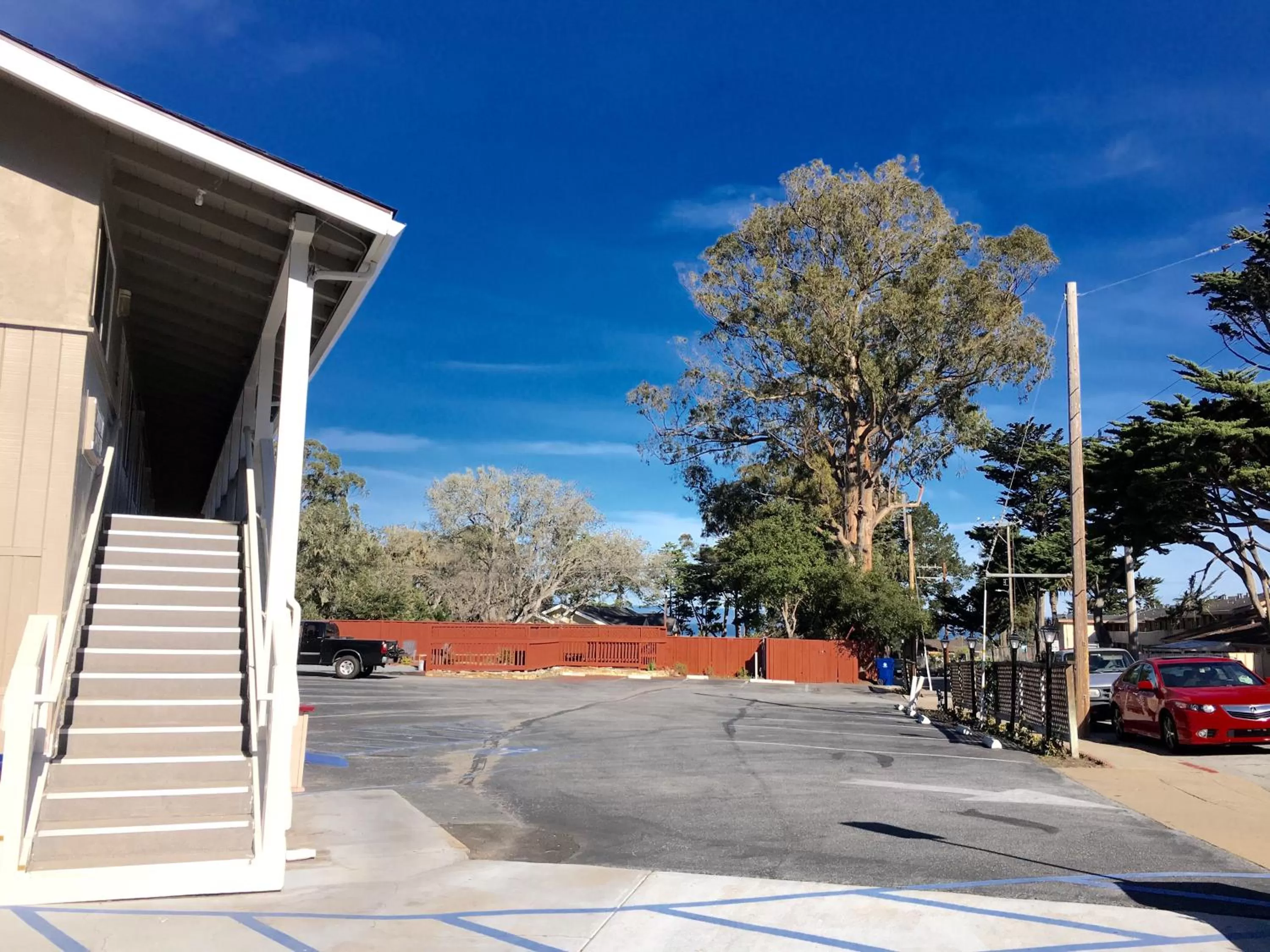 Area and facilities in Pelican Inn