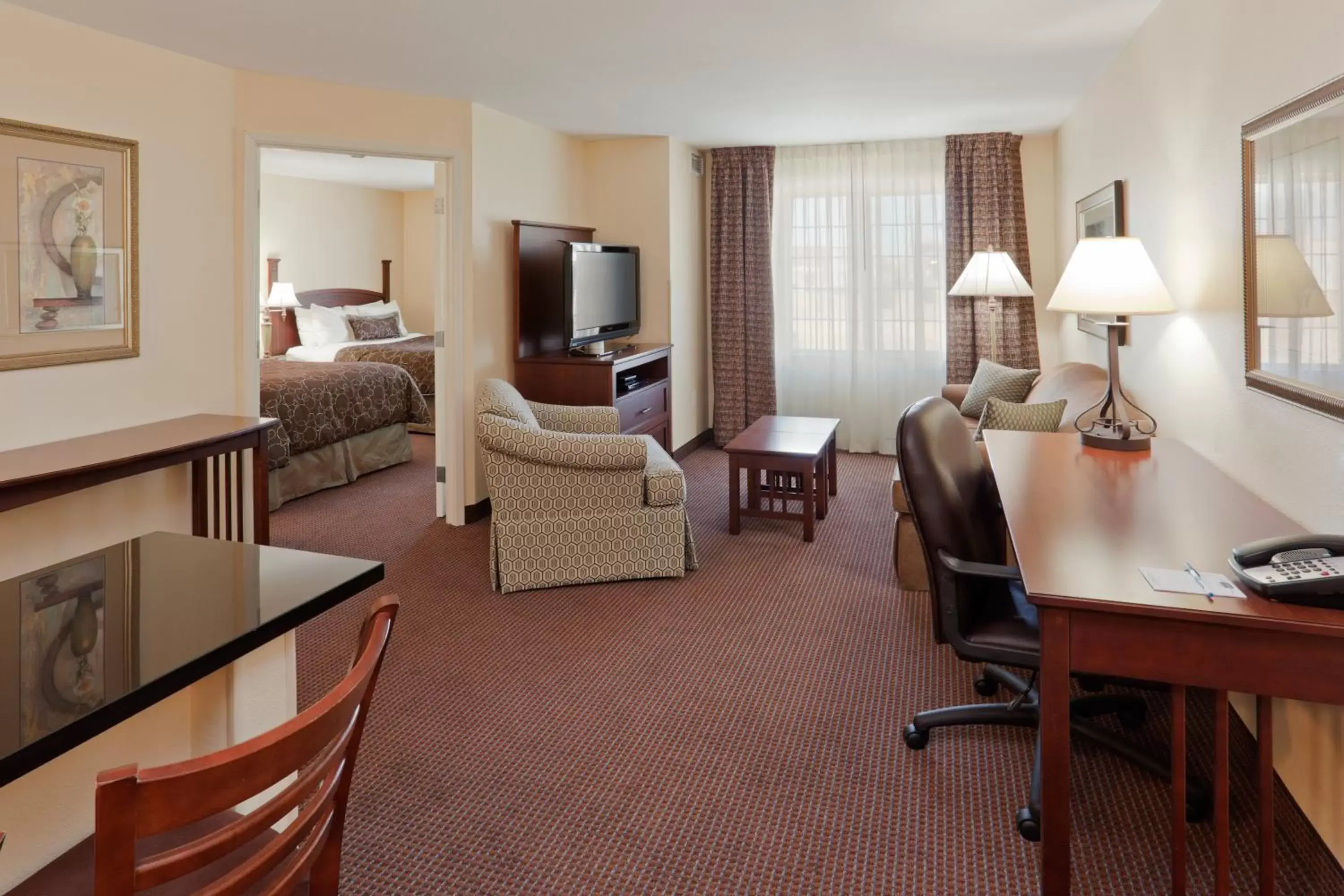 Photo of the whole room, Seating Area in Staybridge Suites Rocklin - Roseville Area, an IHG Hotel
