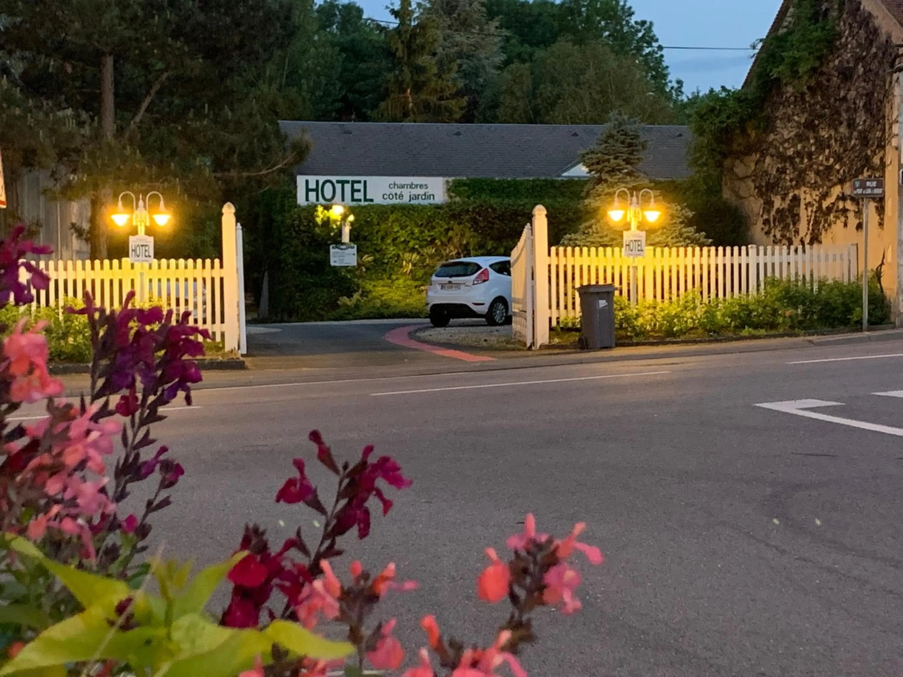 Logis Hôtel Restaurant Du Lion D'argent Et Des Tanneries