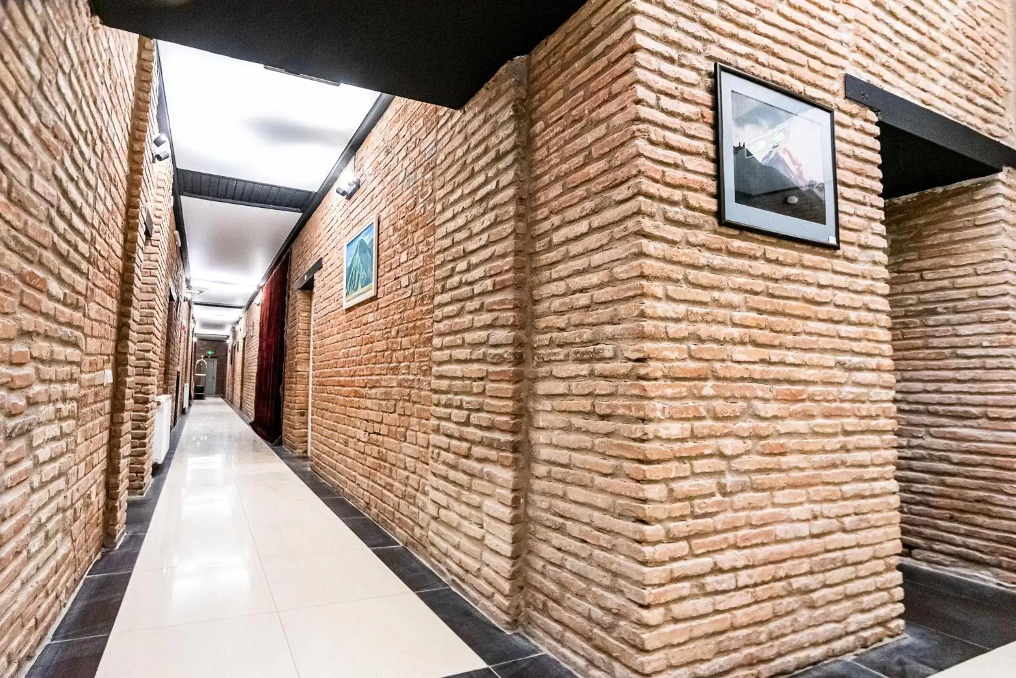 Property building in Tiflis Hotel Property building in Tiflis Hotel