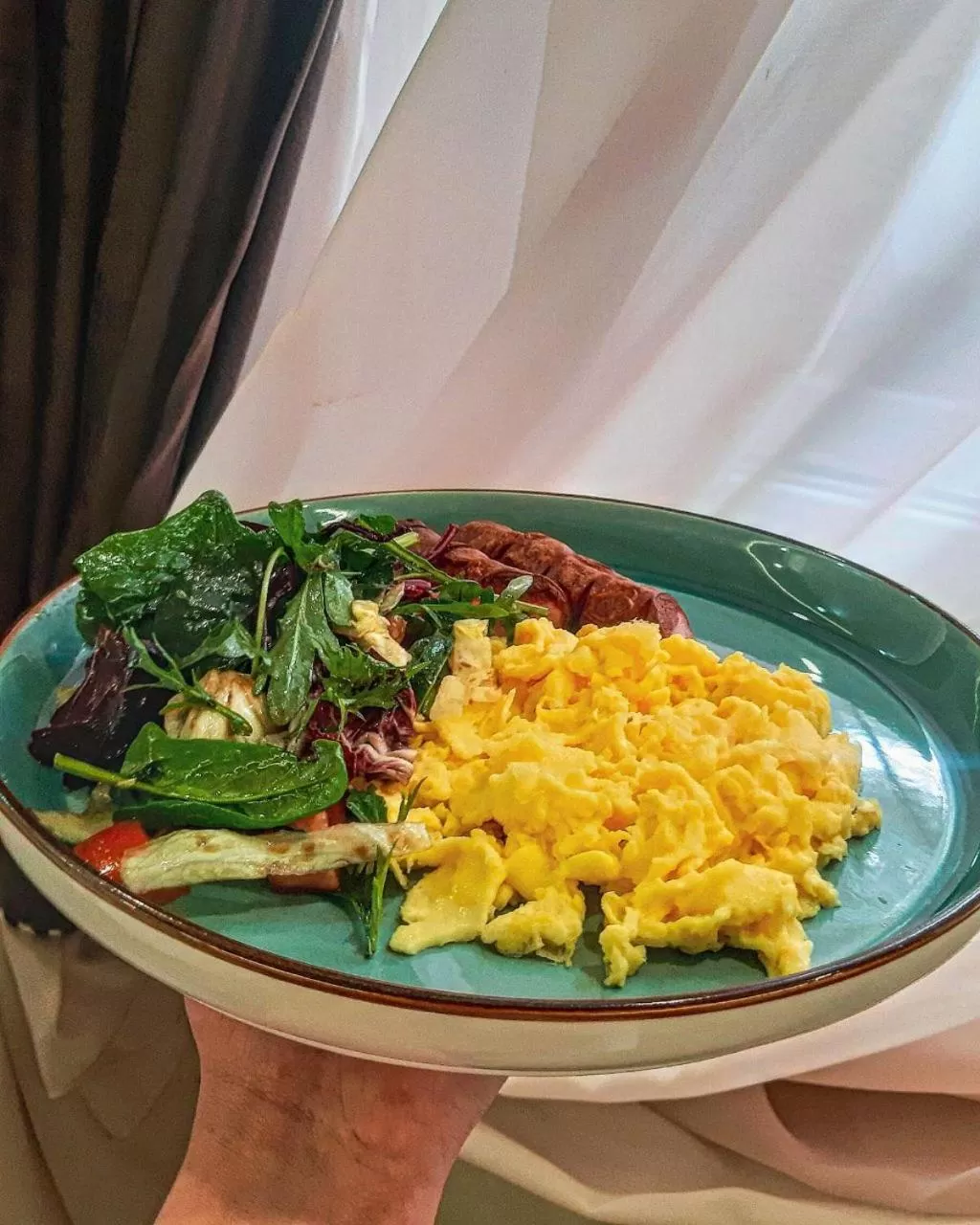 Restaurant/places to eat in Eduard Hotel