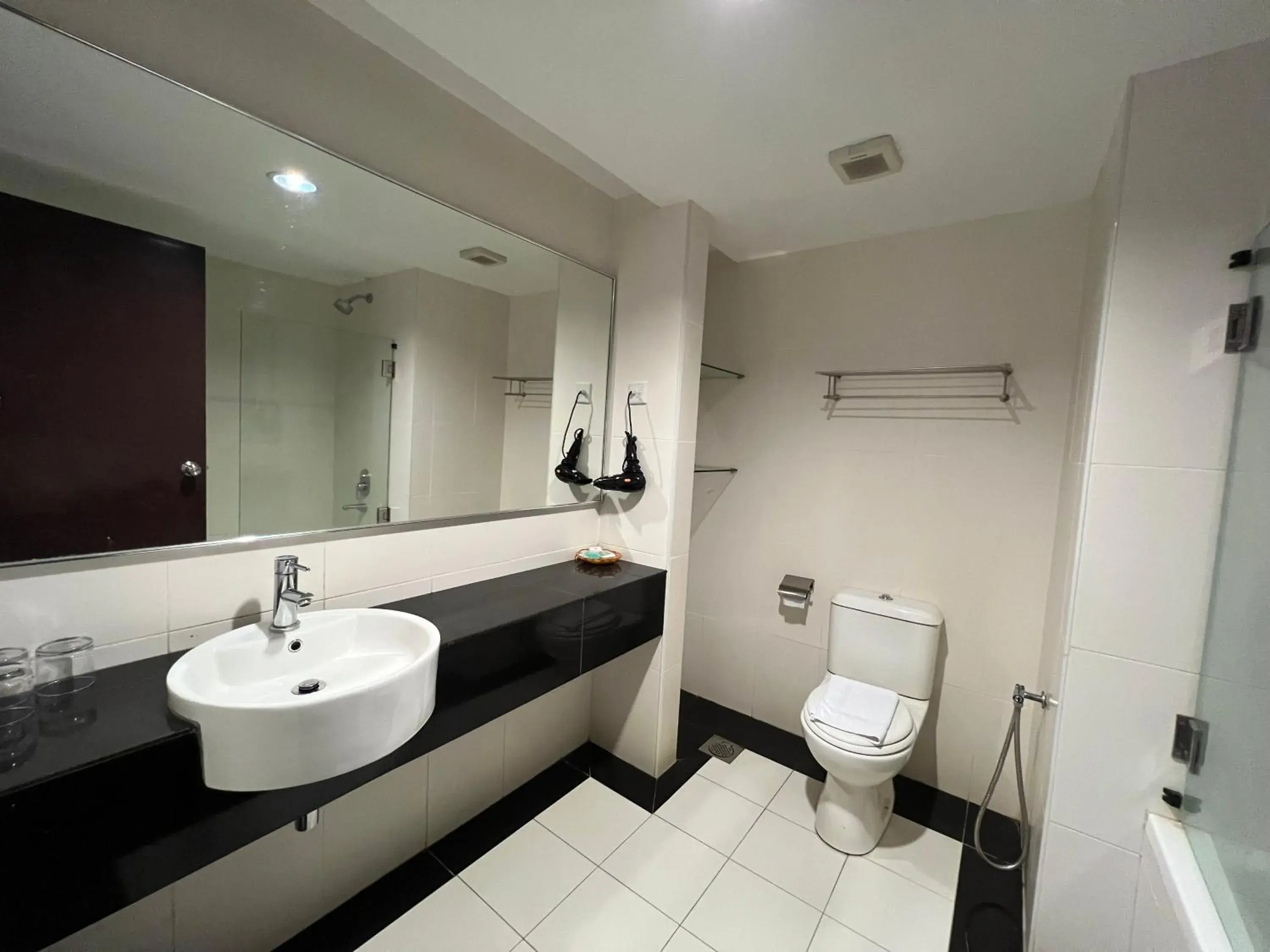 Bathroom in Hotel Yt Midtown Kuala Terengganu