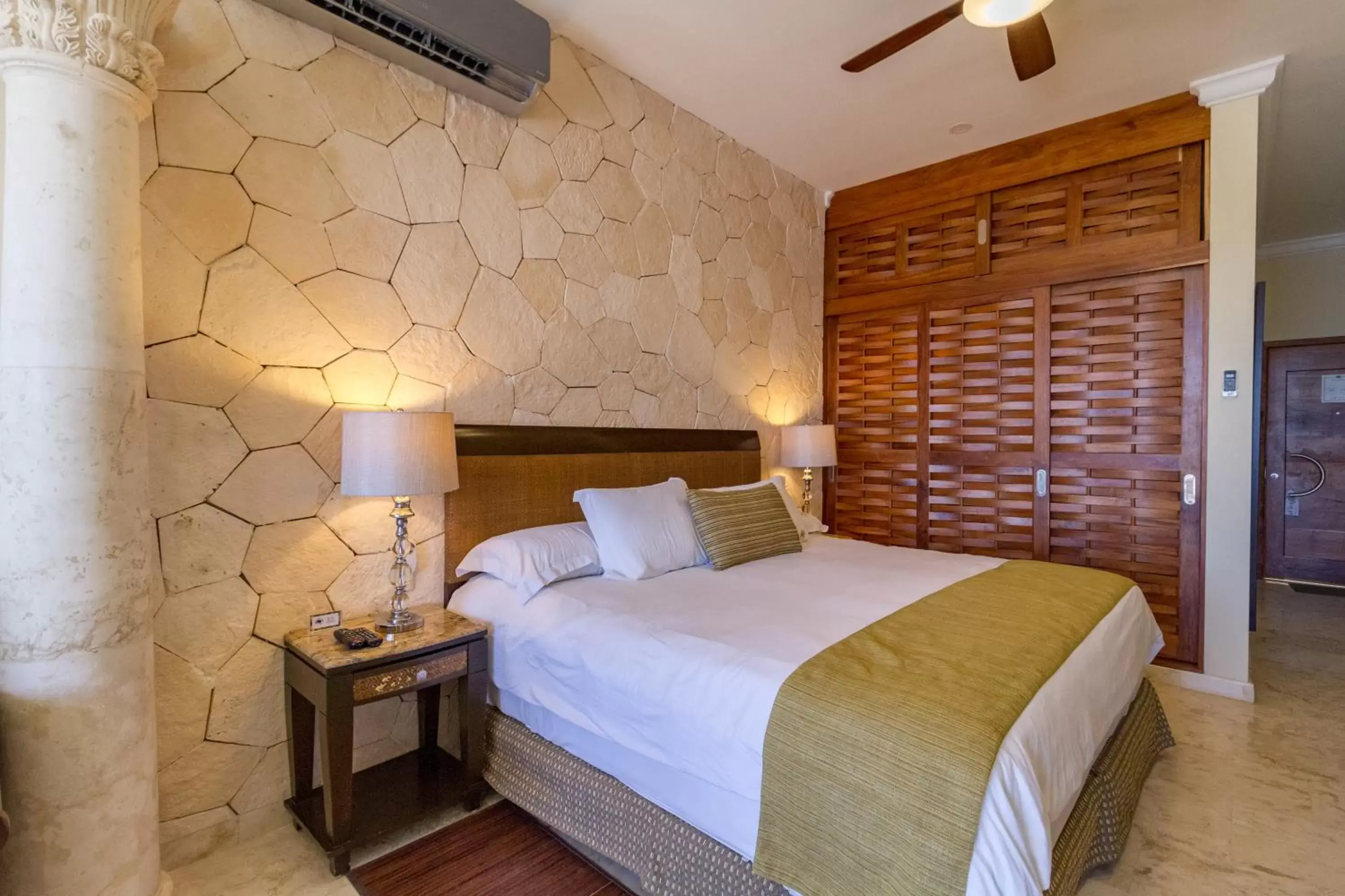 Bedroom, Bed in Cielo Maya Beach Tulum