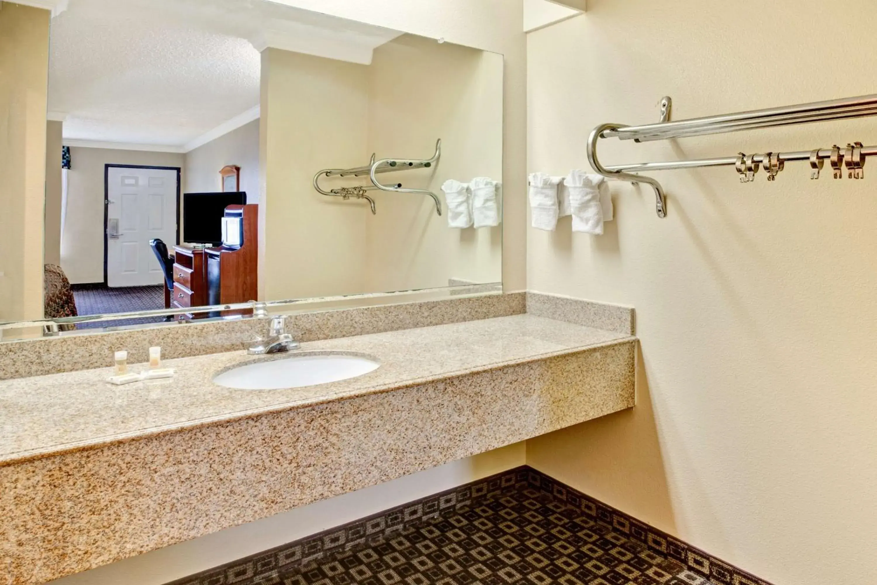 Bathroom in Americas Best Value Inn and Suites LaPorte/Houston