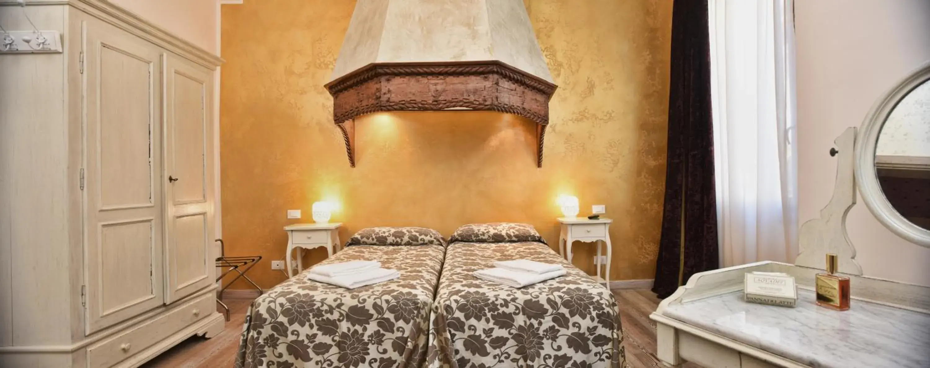 Bed in Locanda Casa Martini