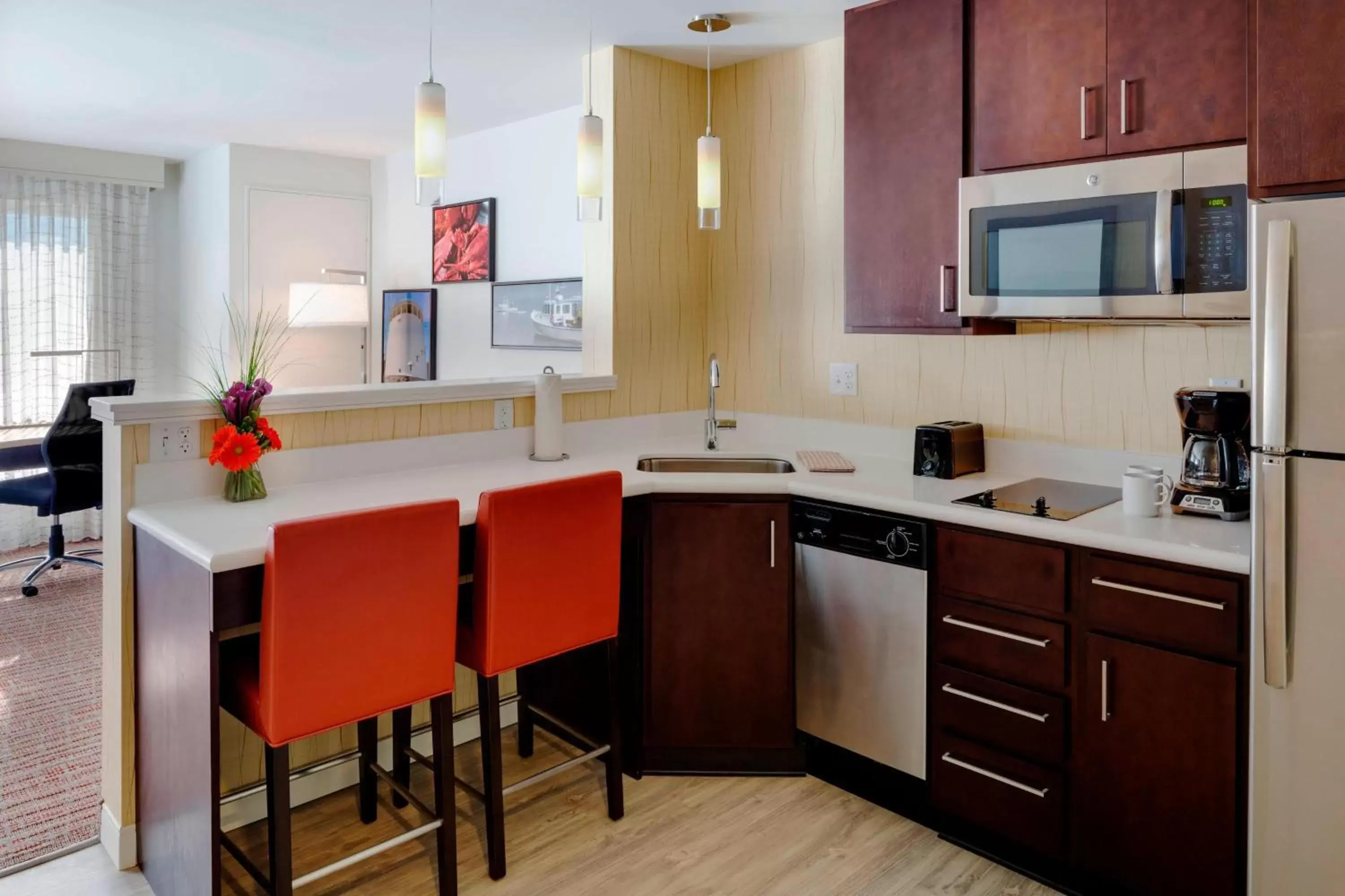 Kitchen or kitchenette, Kitchen/Kitchenette in Residence Inn by Marriott Bangor