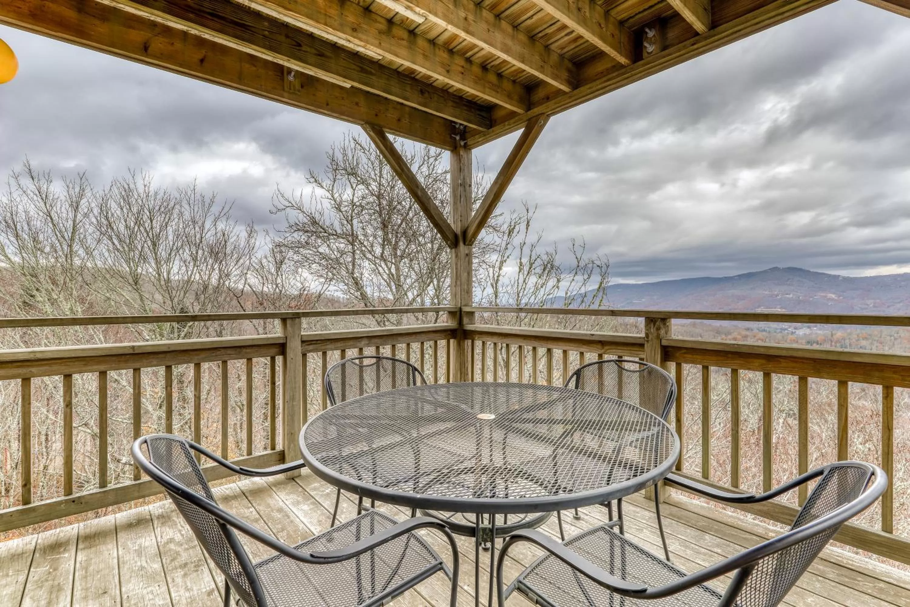 Balcony/Terrace in Crest 200I