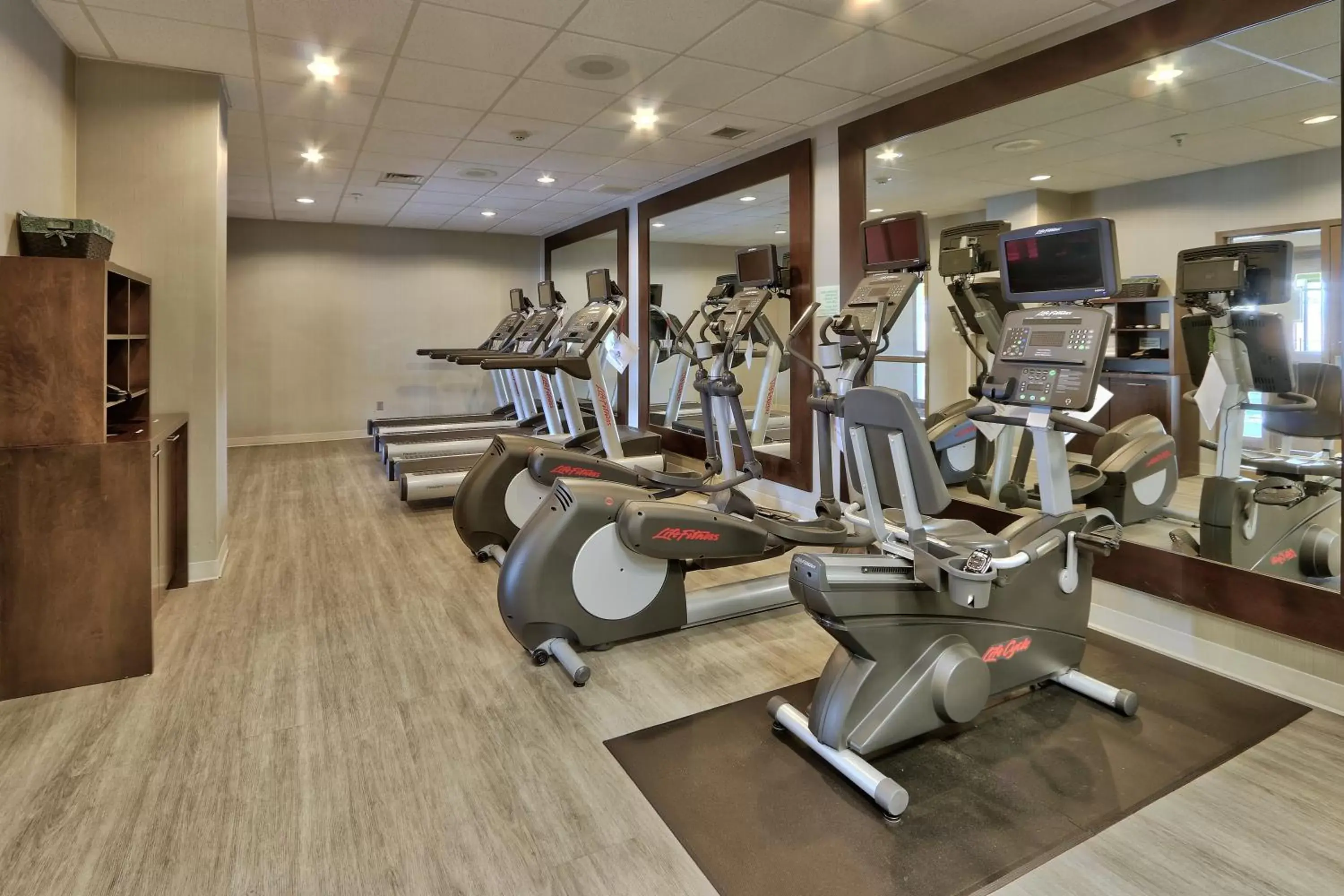 Fitness centre/facilities, Fitness Center/Facilities in Holiday Inn Hotel and Suites Albuquerque - North Interstate 25, an IHG Hotel