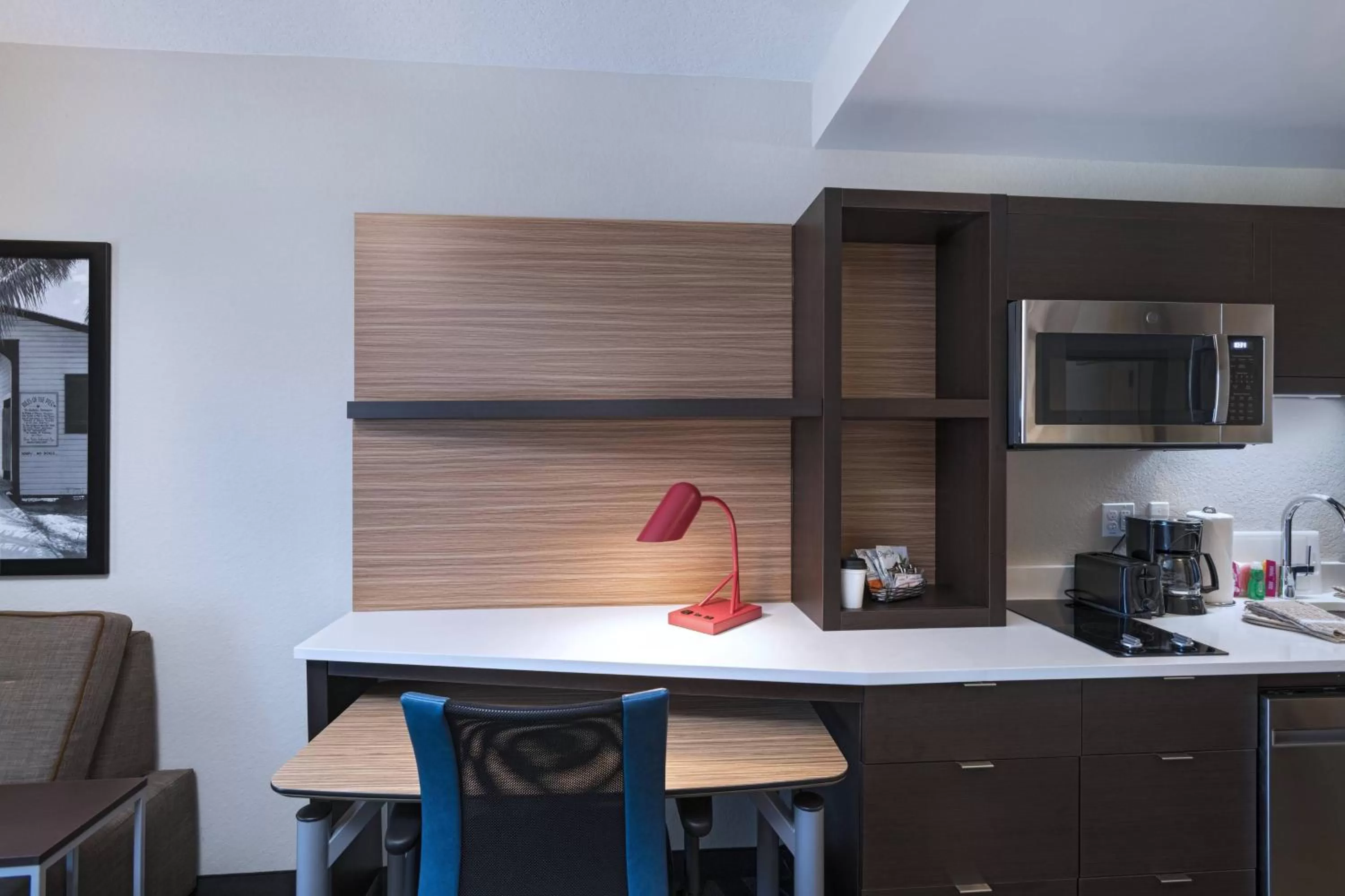 Extended King Studio with Sofa Bed and Adapted Tub - Mobility Accessible in TownePlace Suites Naples